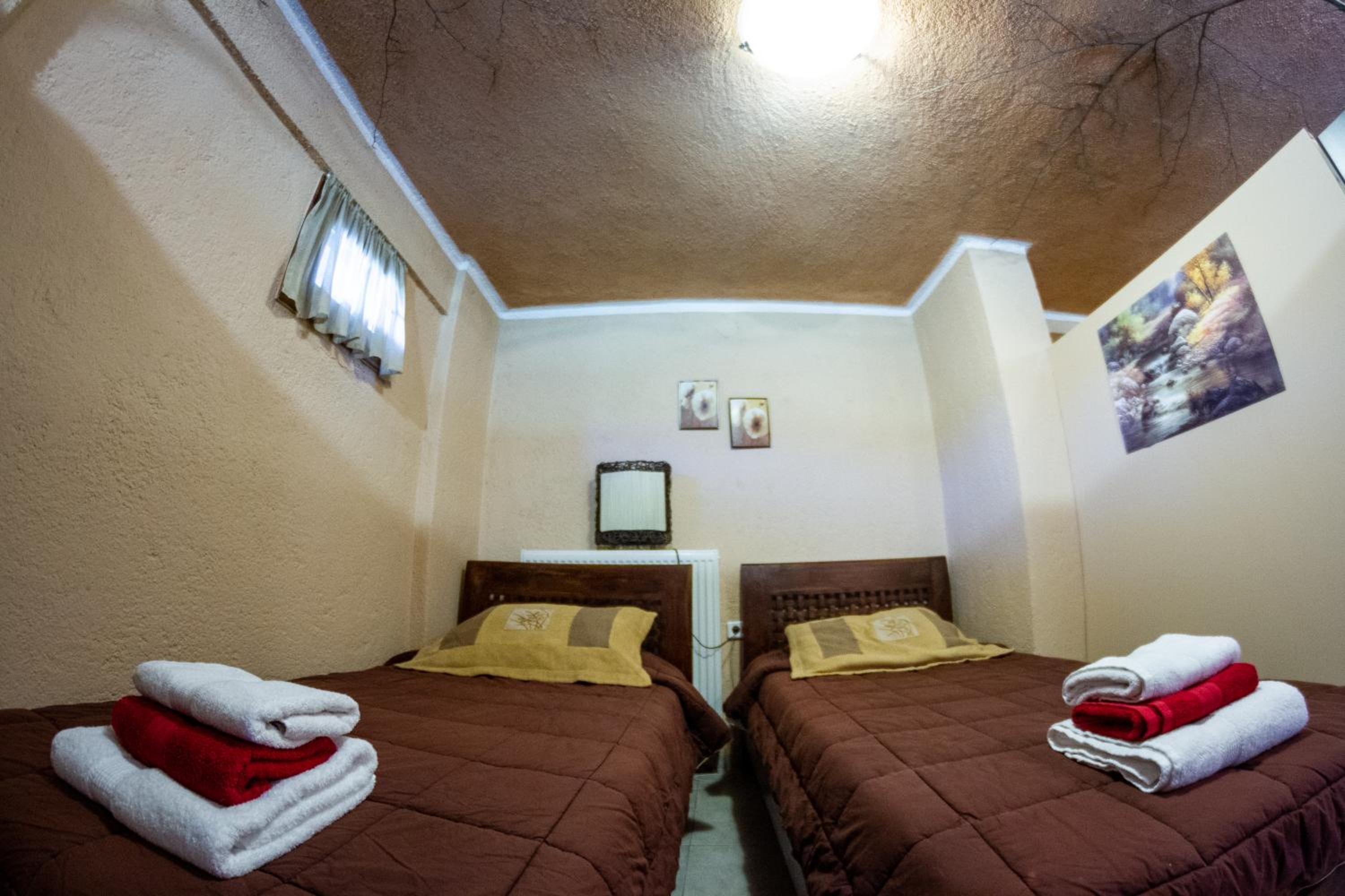 Superior Triple Room - Photo 9