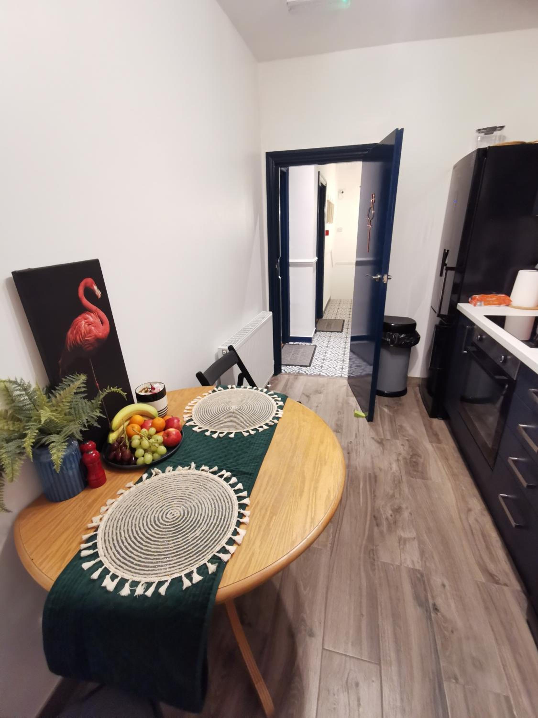 Double Room with Private Bathroom - Photo 19