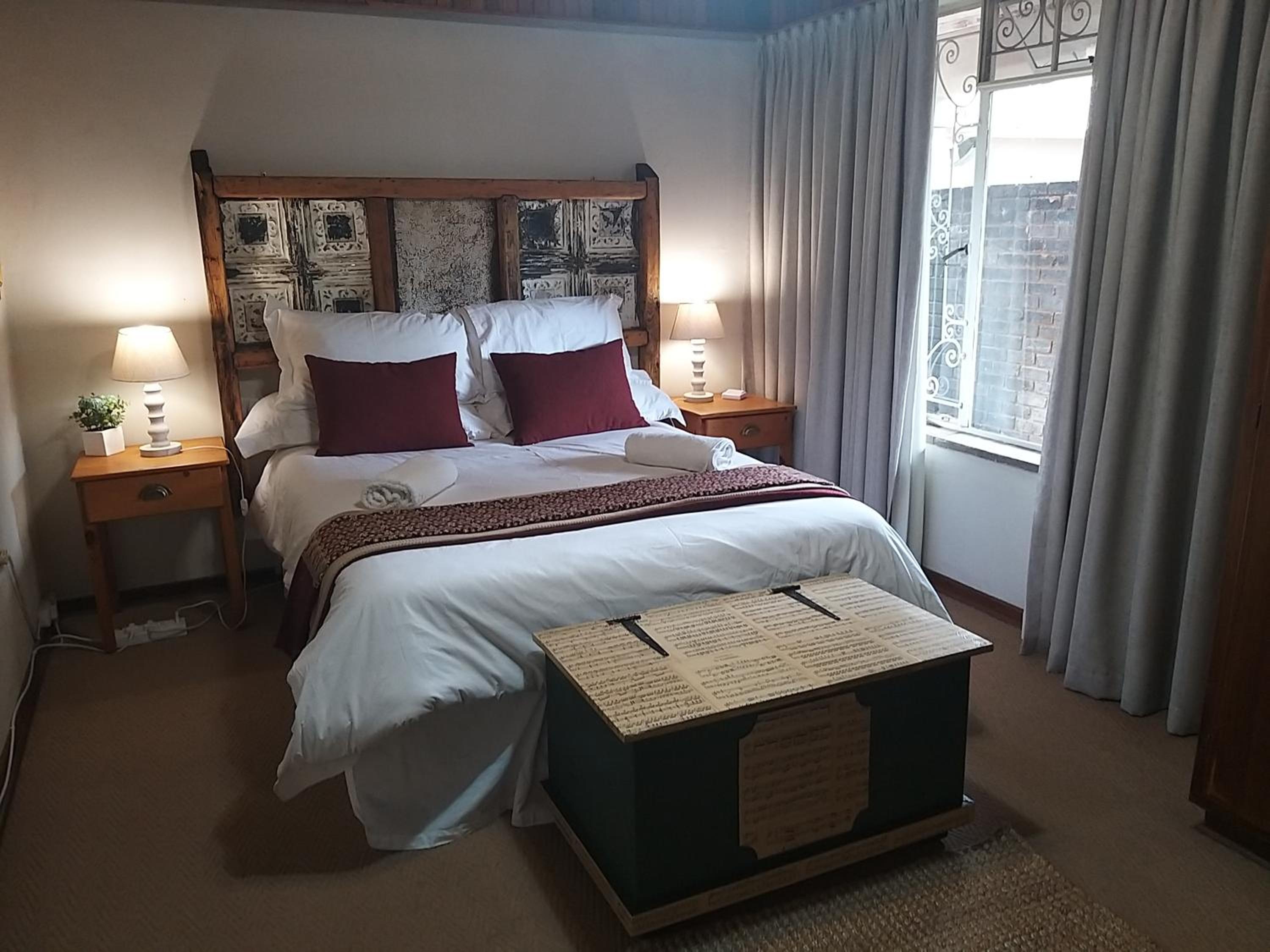 Double Room - Room 5 photo 1
