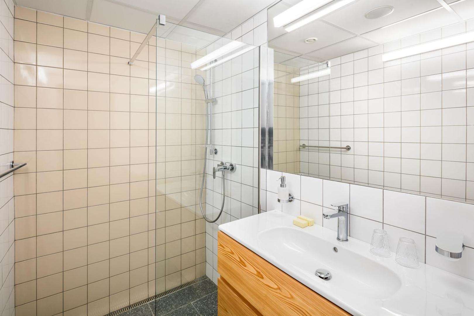 Superior Double or Twin Room - Photo 3