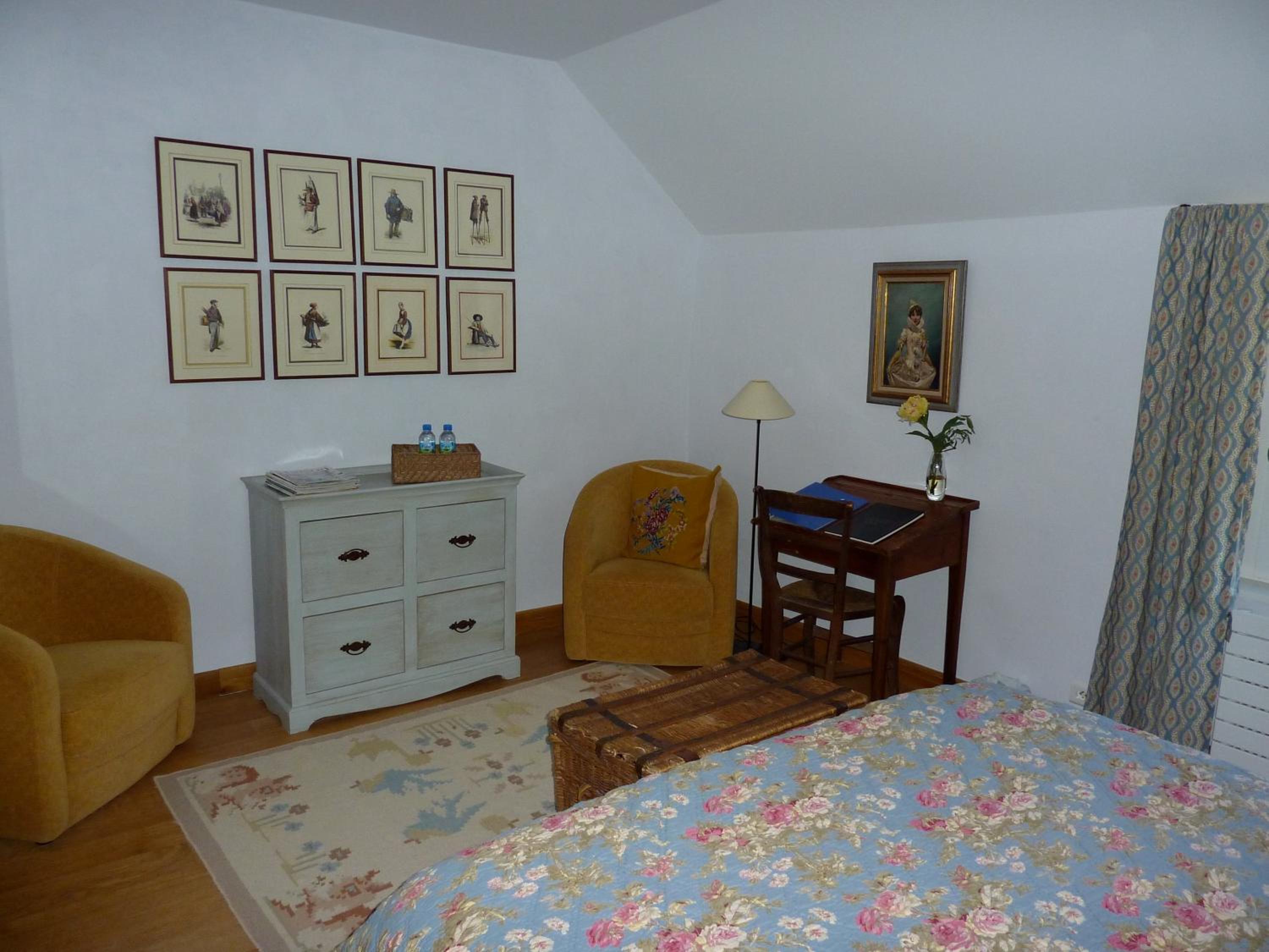 Standard Double Room photo 2