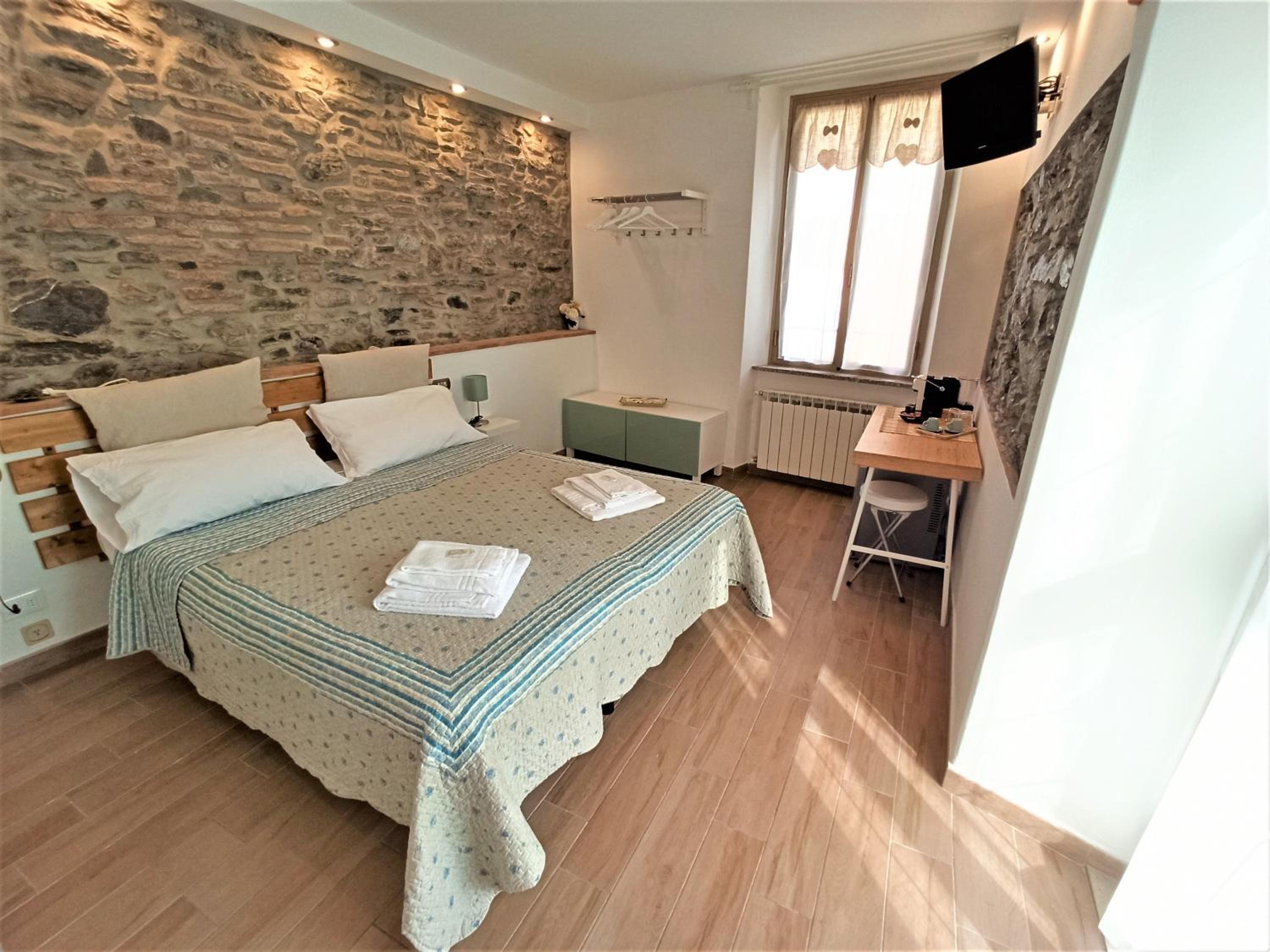 Double Room with Balcony photo 1