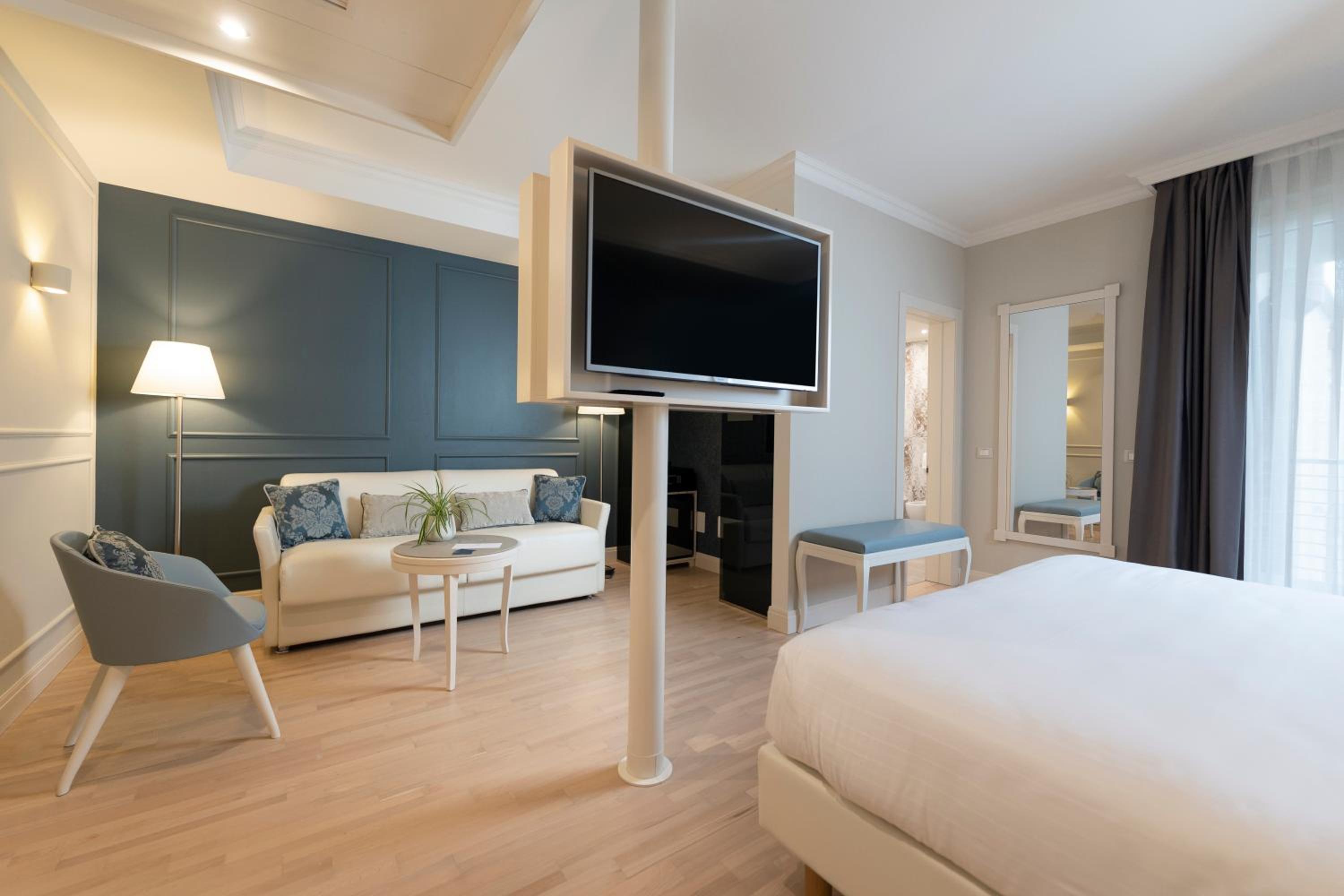 Junior Suite with Terrace