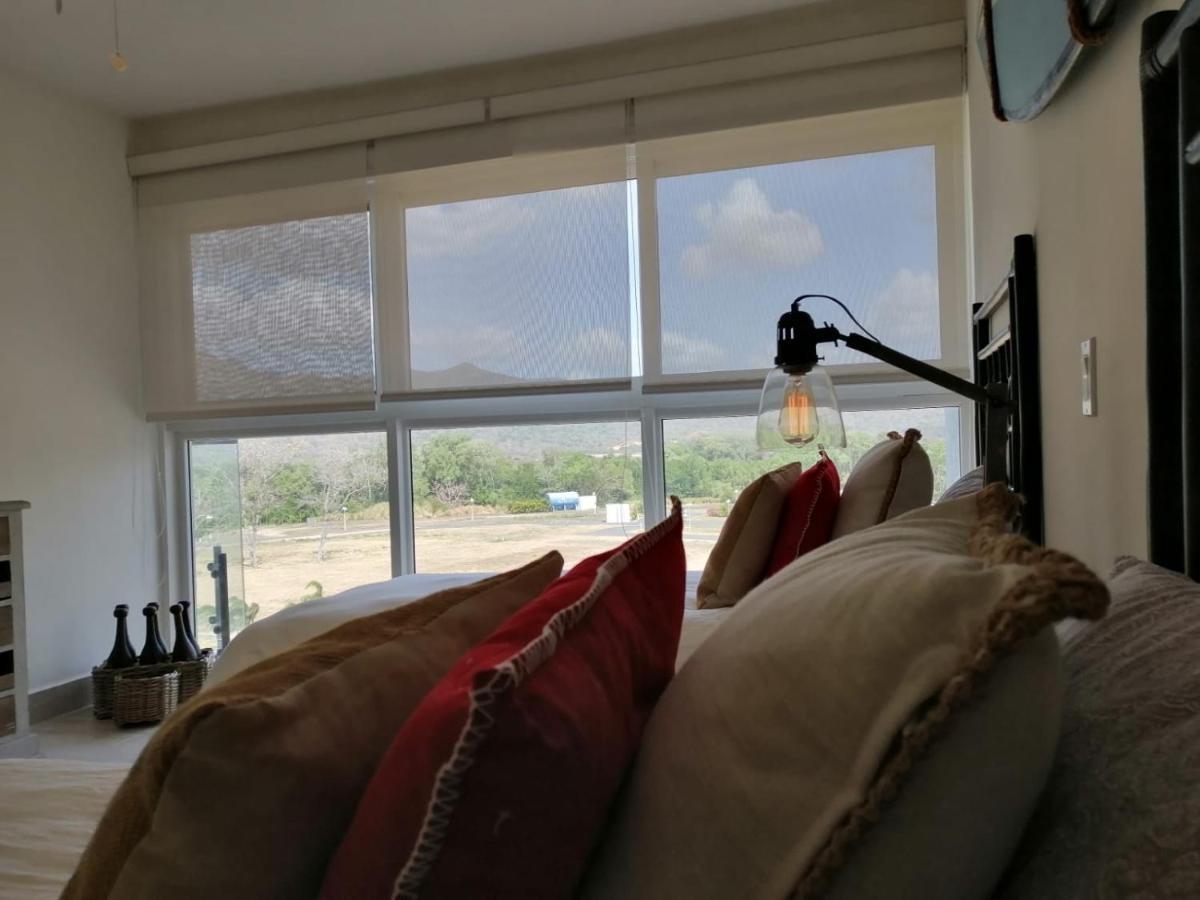 Apartment with Sea View photo 2