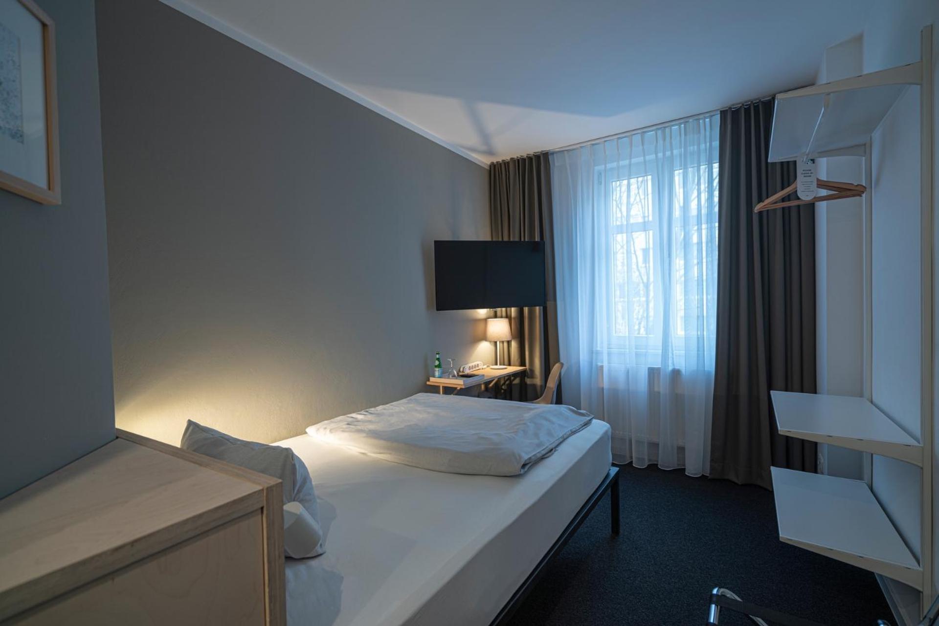 Single Room photo 1