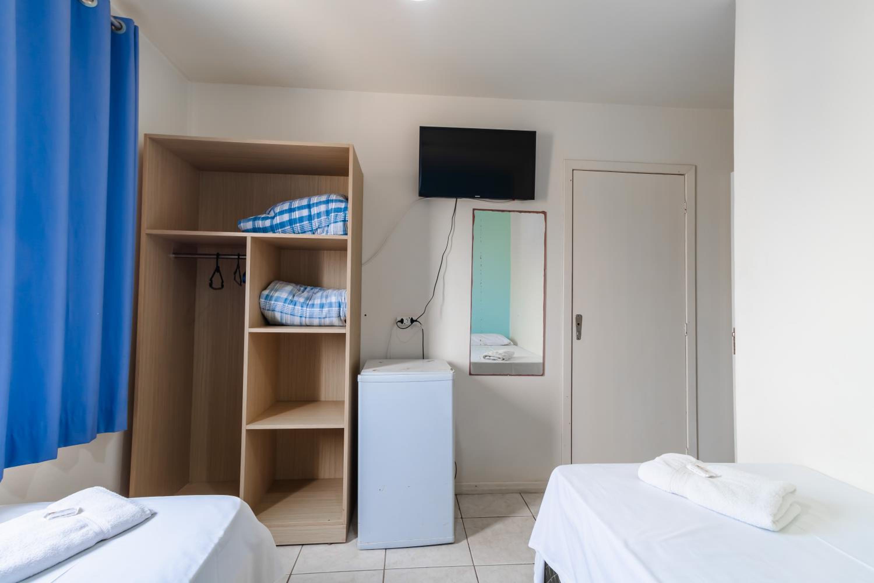 Standard Twin Room photo 2