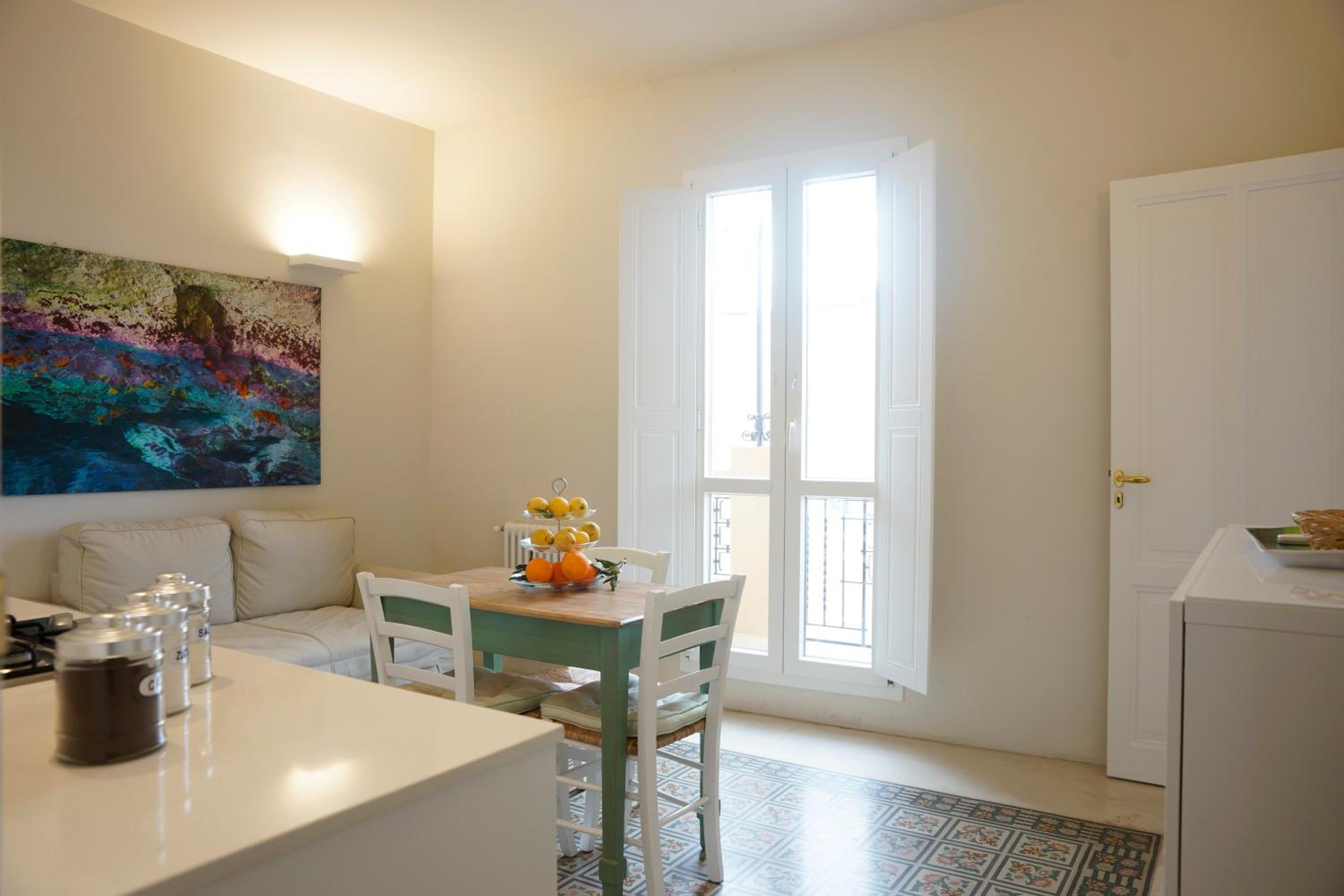 Apartment with City View photo 3