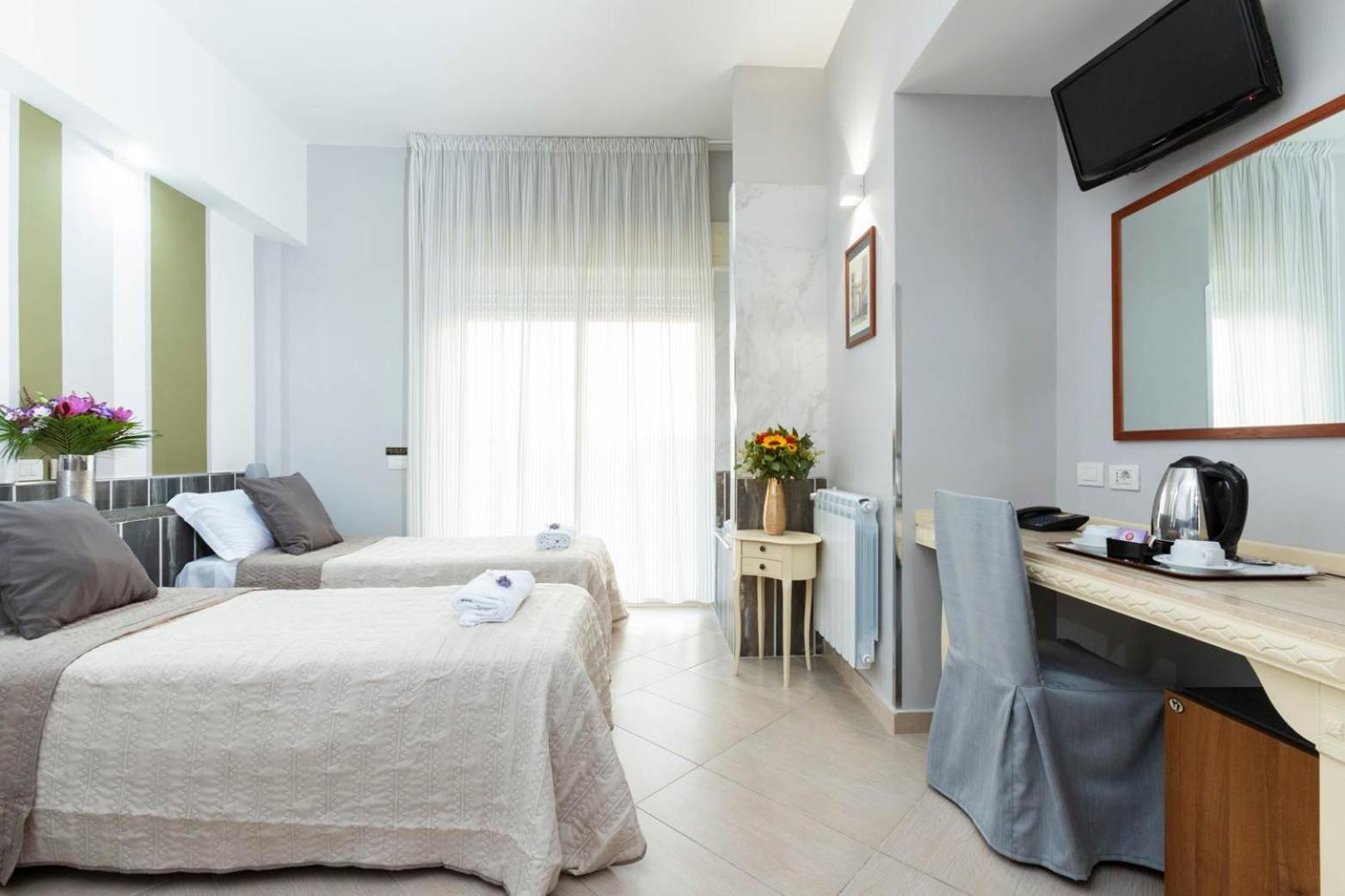 Twin Room photo 1