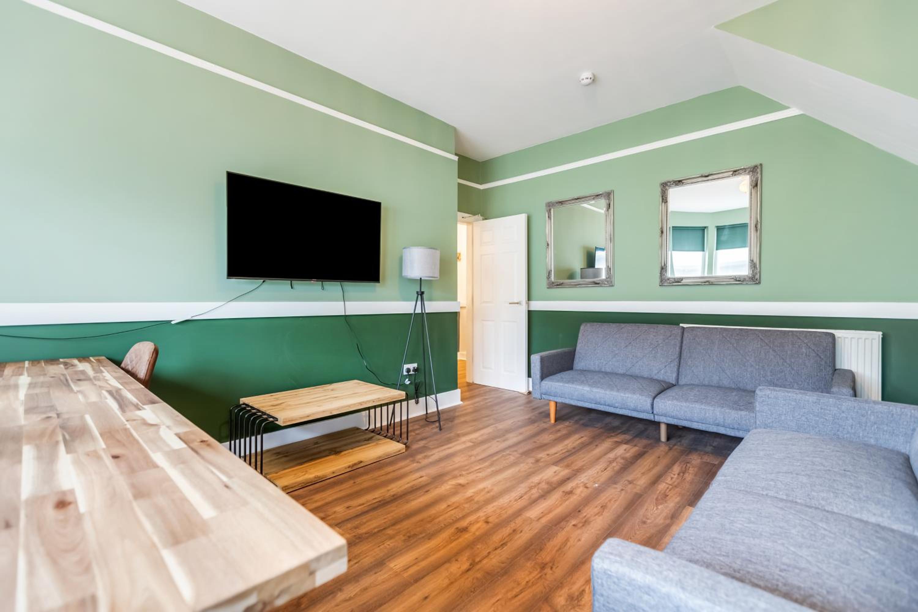 Deluxe Apartment - Photo 1