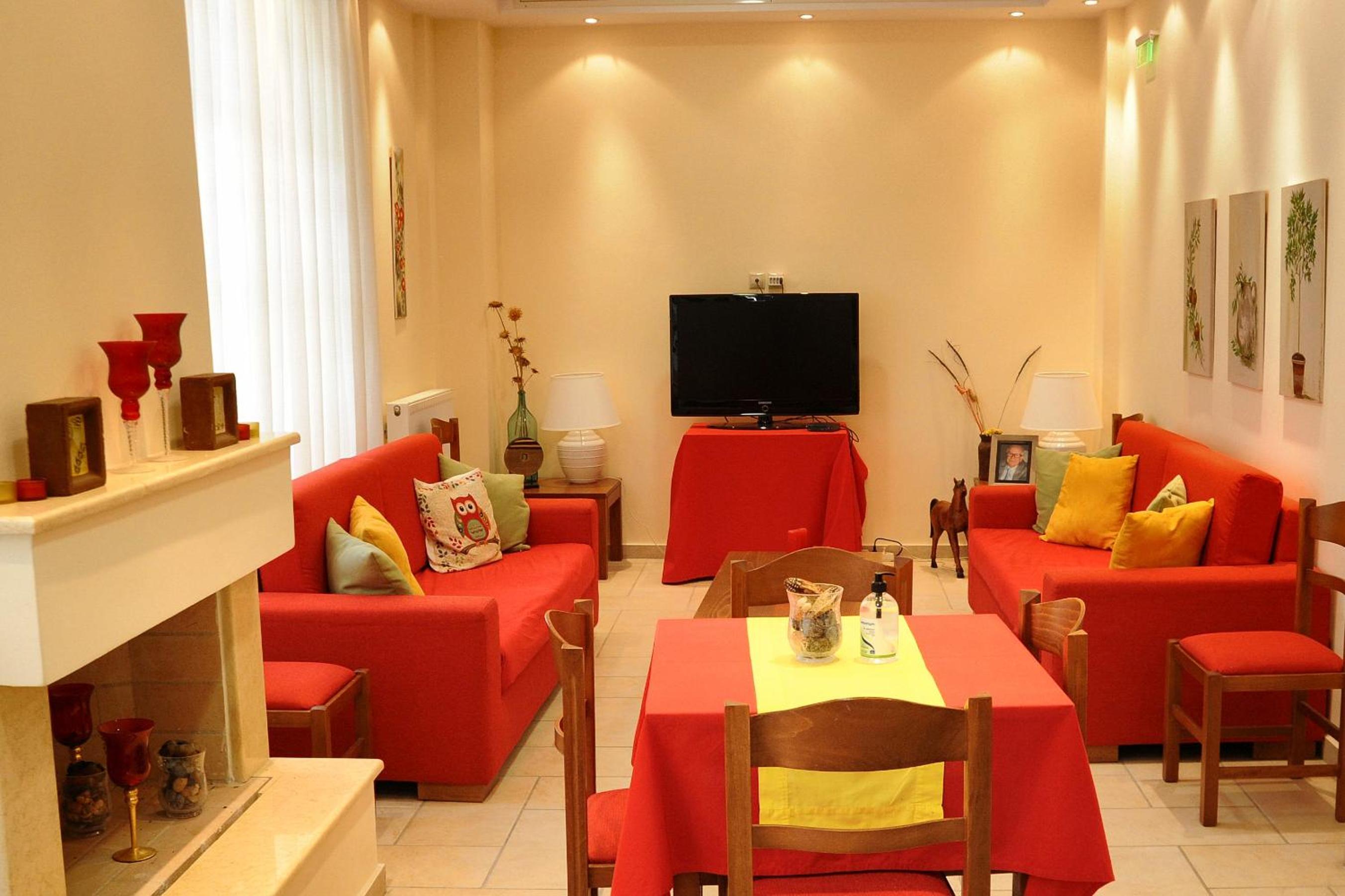 Superior Double or Twin Room with View - Photo 1