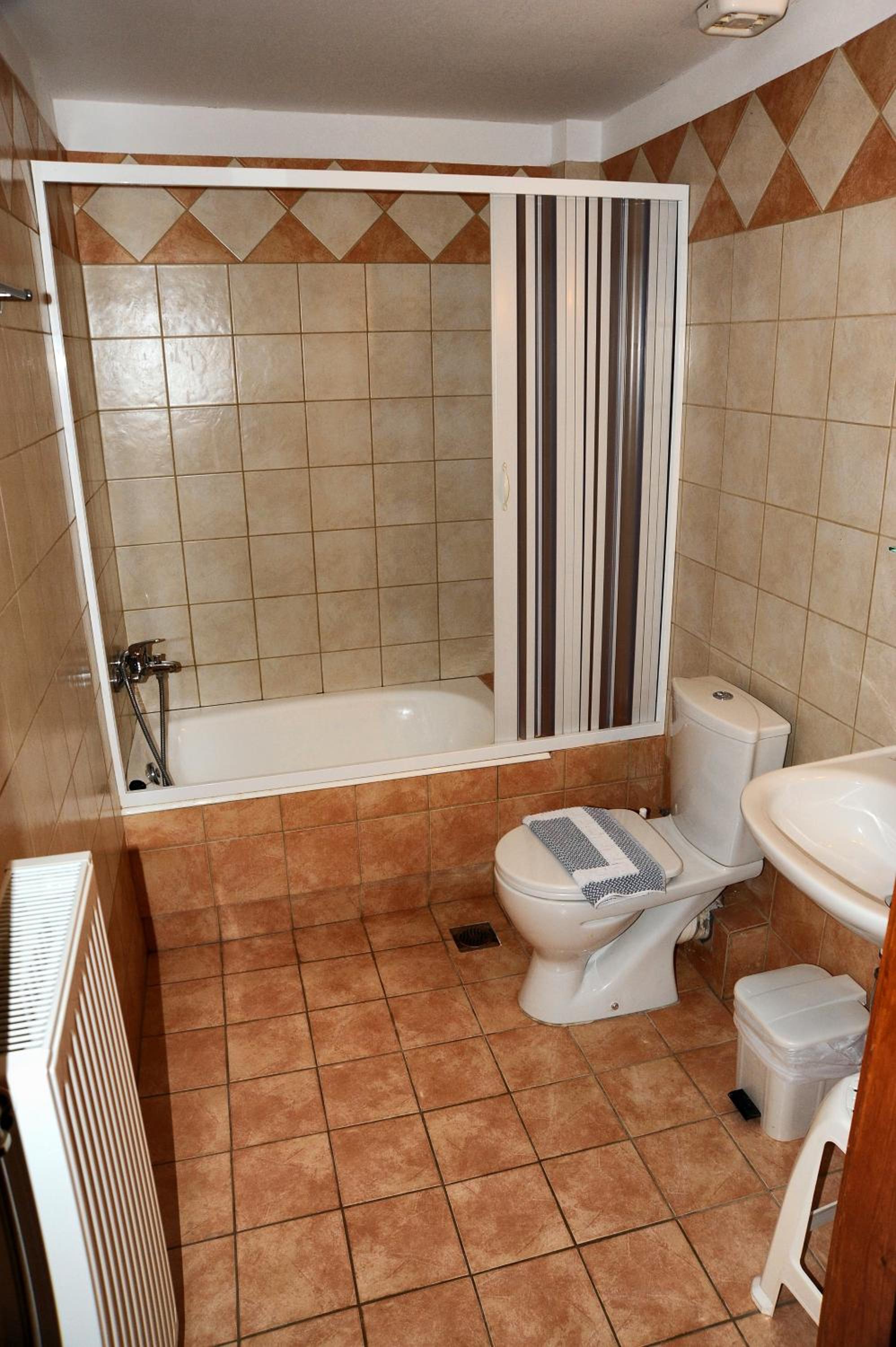 Superior Double or Twin Room with View - Photo 10
