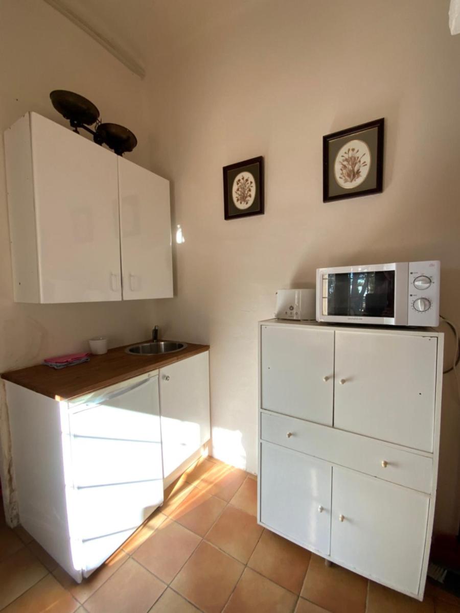 Two-Bedroom House photo 3
