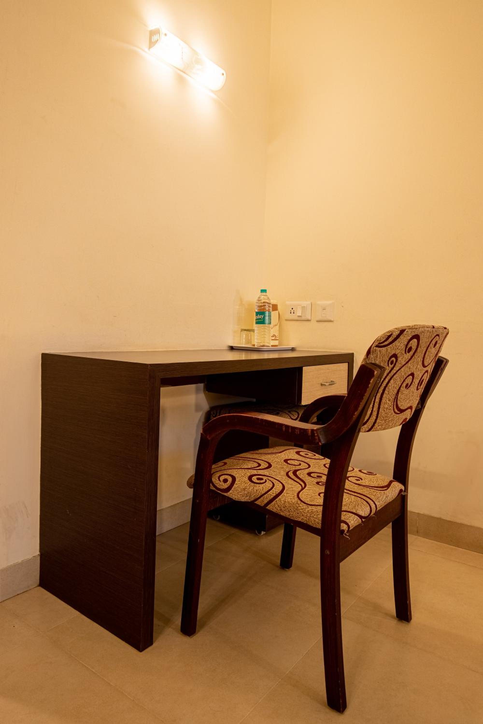 Premium Room - Photo 20