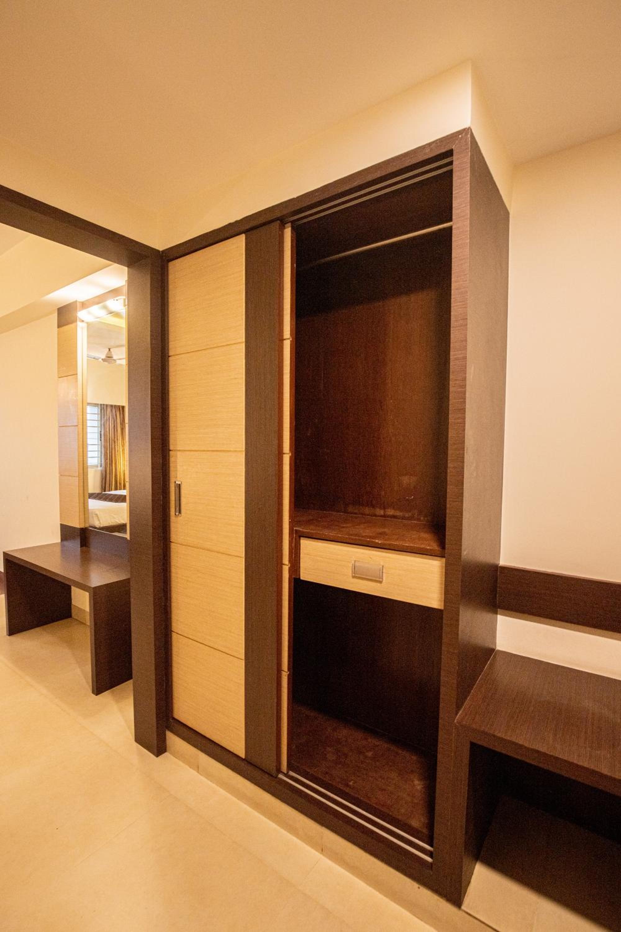 Premium Room - Photo 21