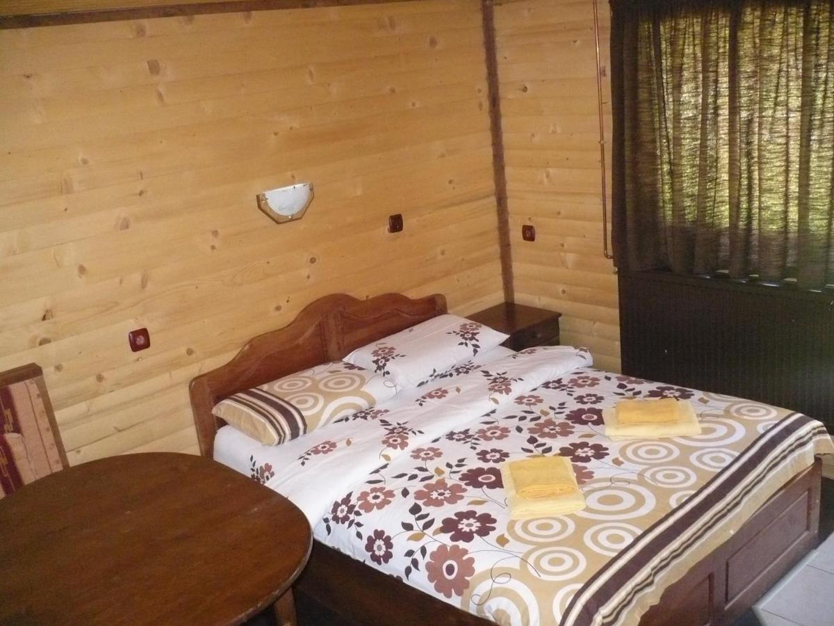 Studio Apartment photo 3