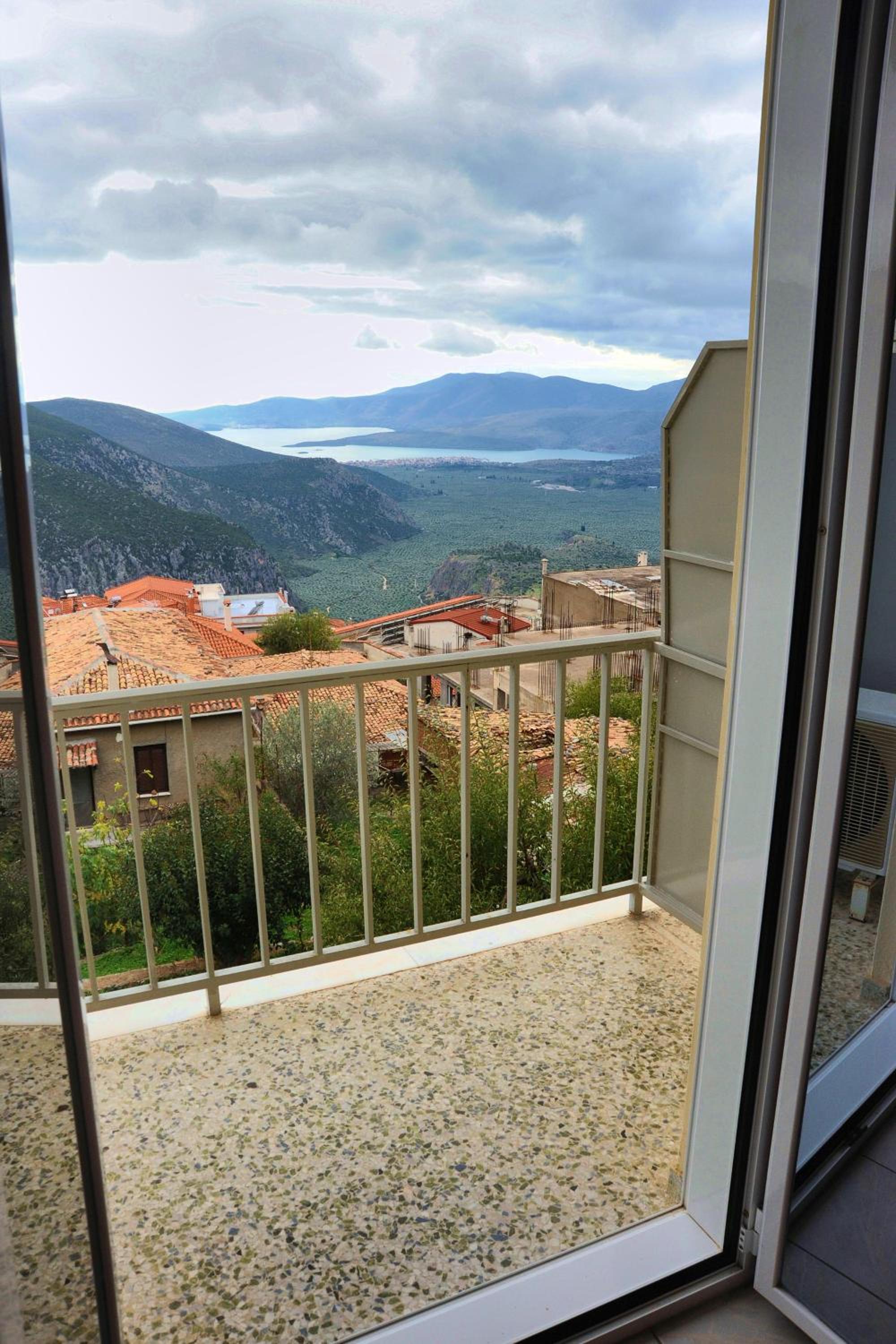 Standard Double or Twin Room with View - Photo 18