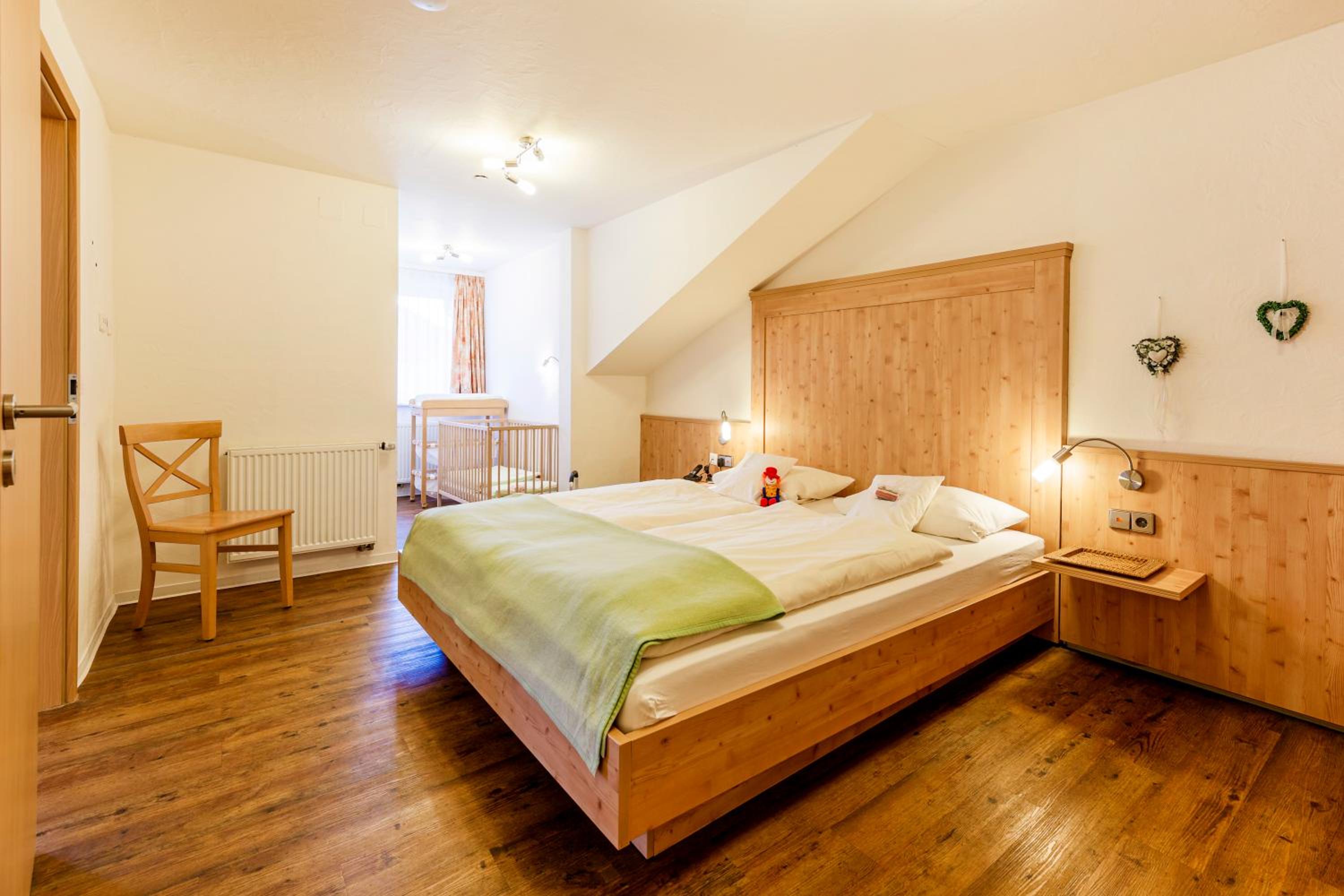 Two-Bedroom Apartment - Photo 20