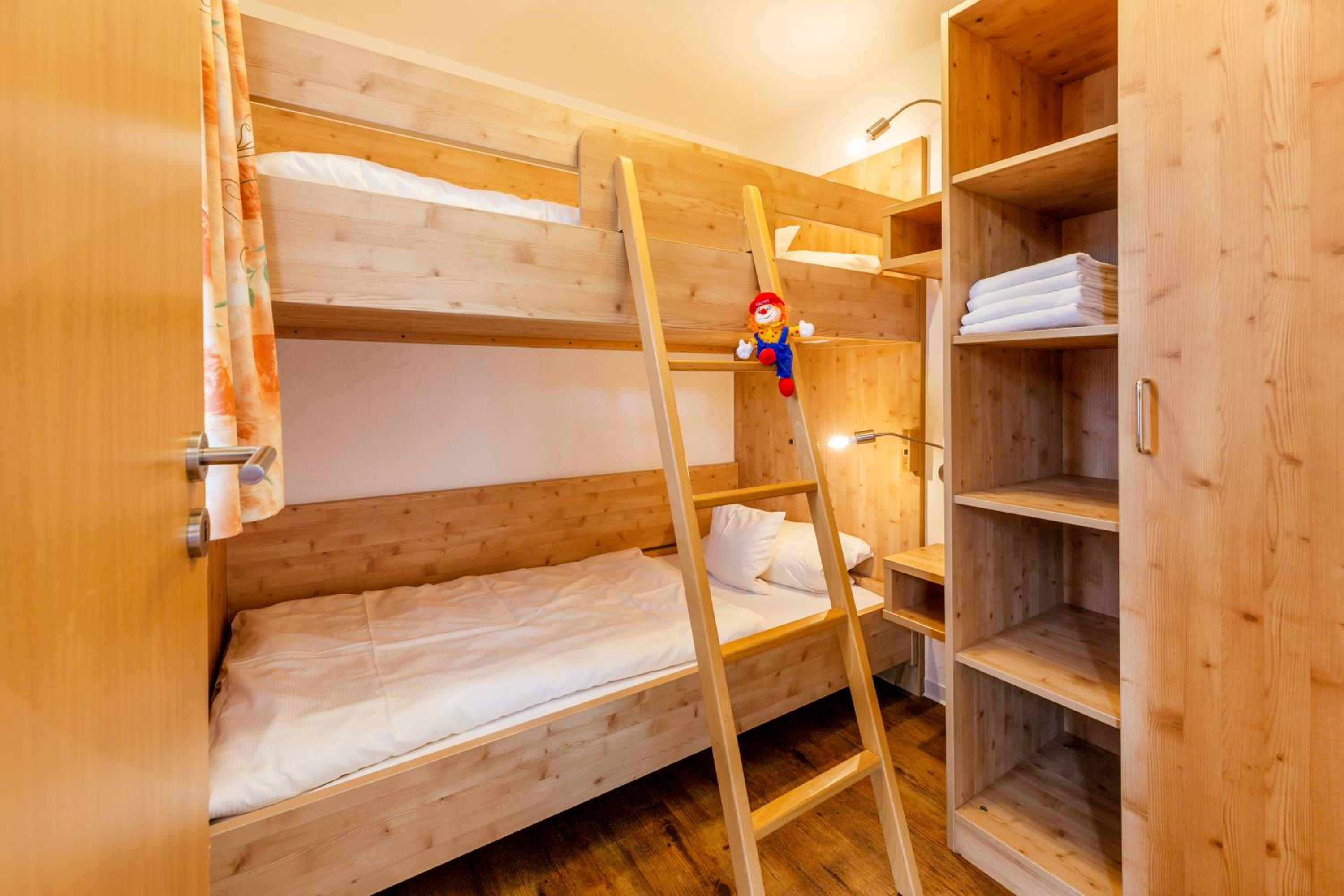 Two-Bedroom Apartment - Photo 8