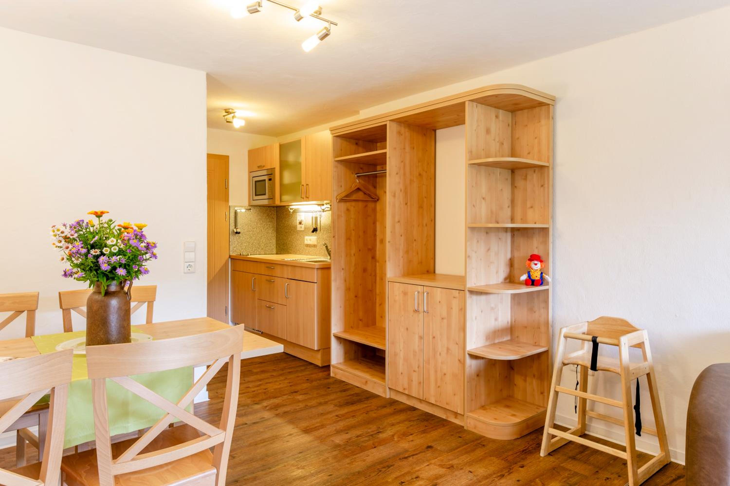 Two-Bedroom Apartment - Photo 6