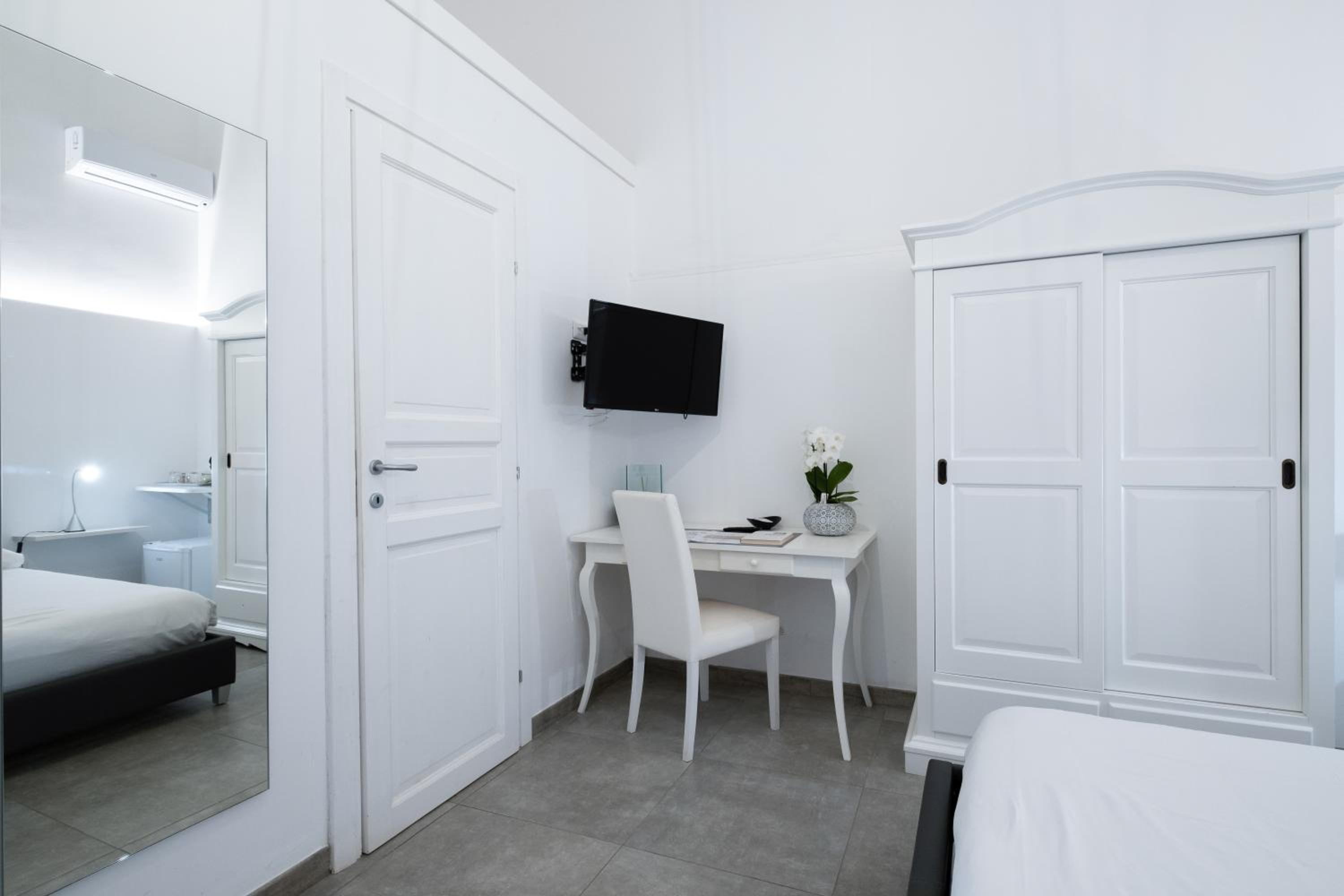 Double Room photo 3