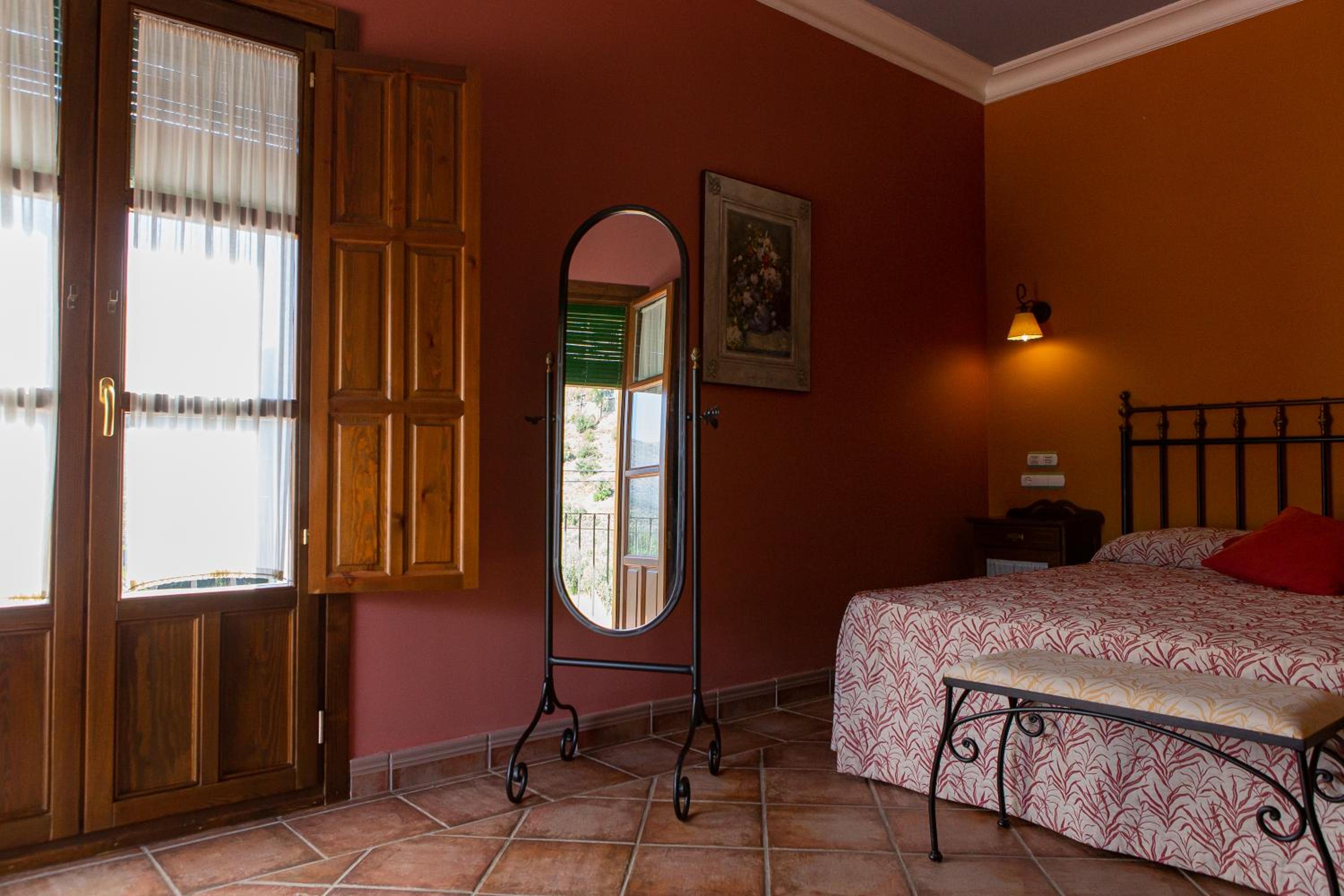 Suite with Balcony photo 3