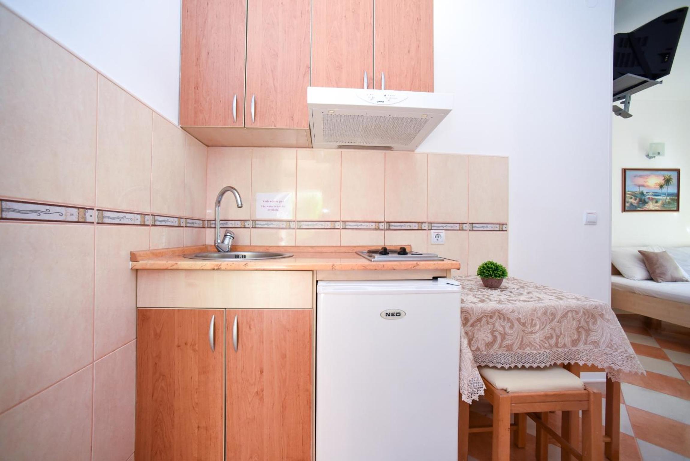 Studio Apartment (4 Adults) - Photo 7