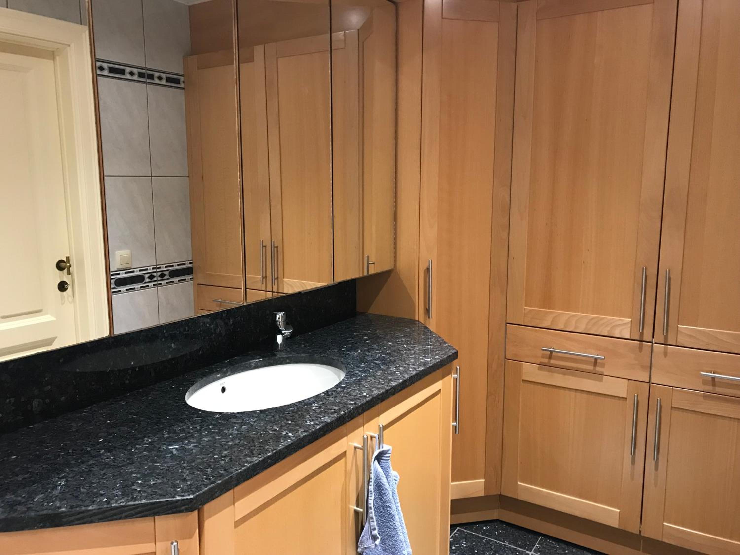 Apartment - Photo 17