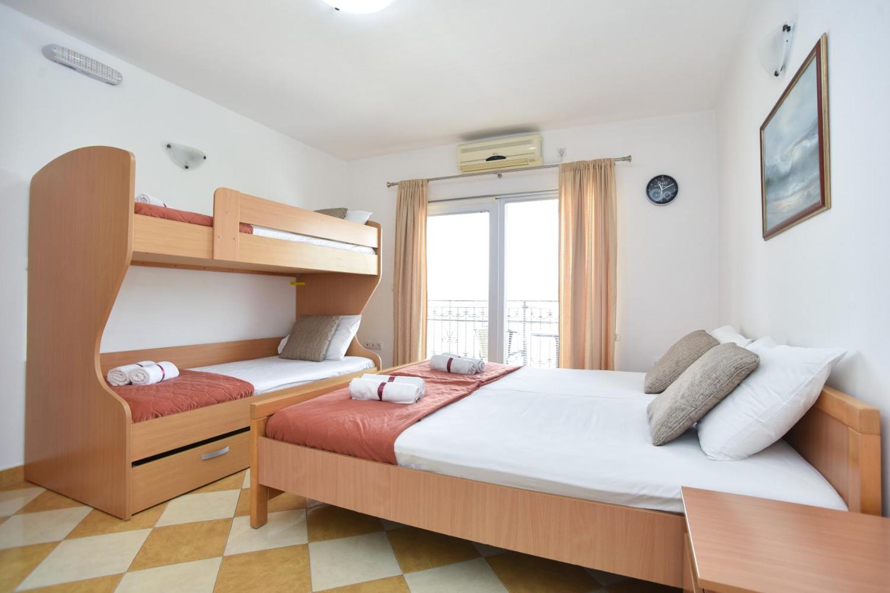 Studio Apartment with Sea View (4 adults) photo 2