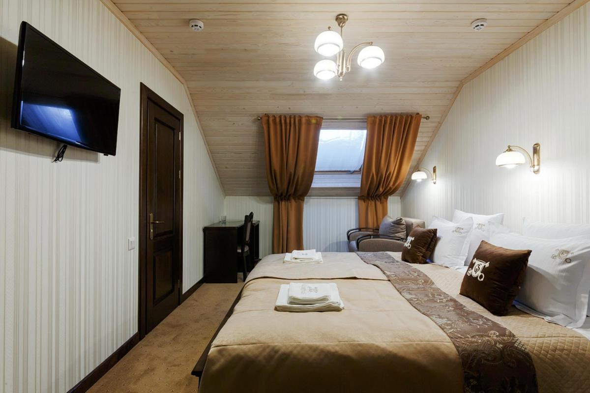 Double Room photo 2