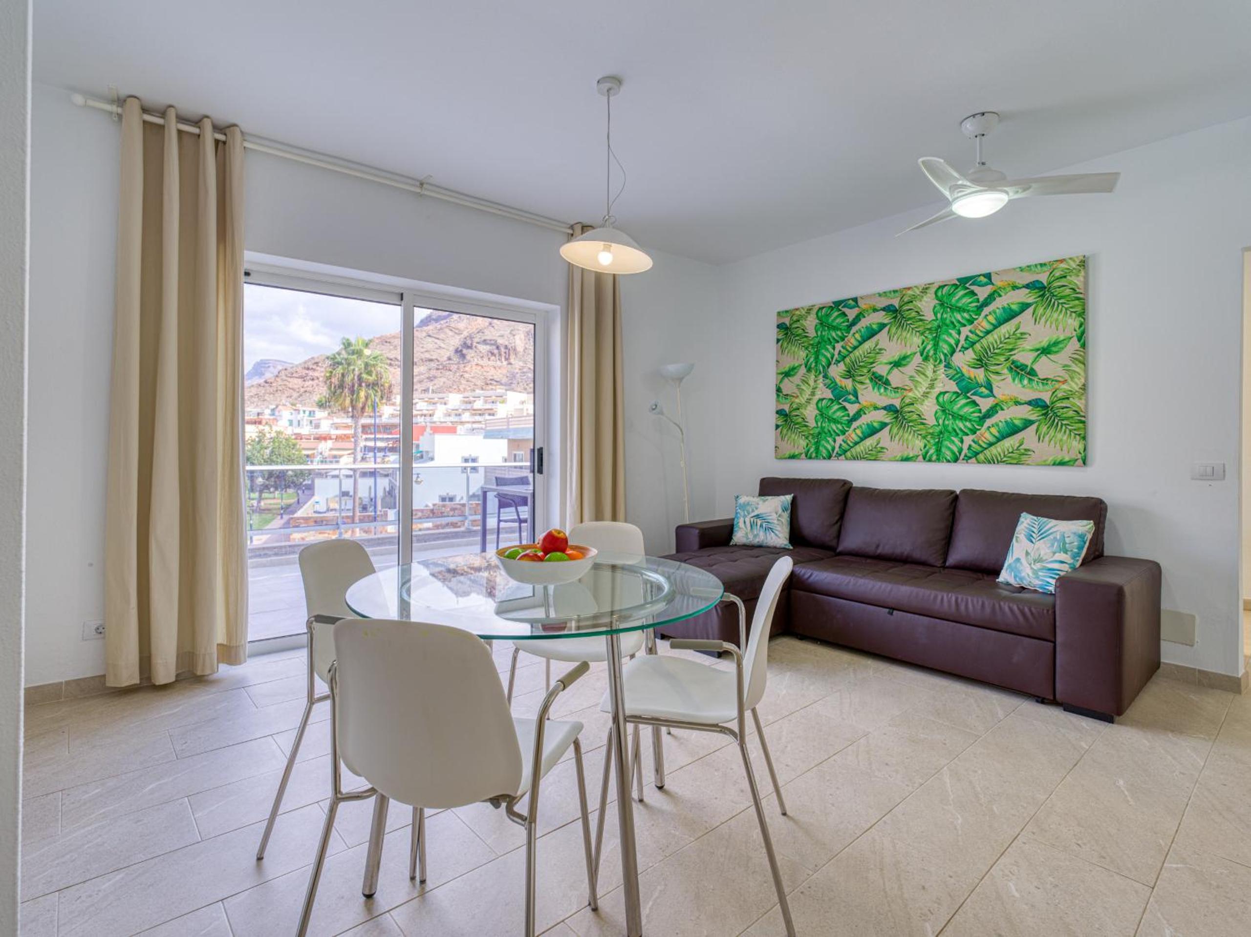 Apartamento con Terraza