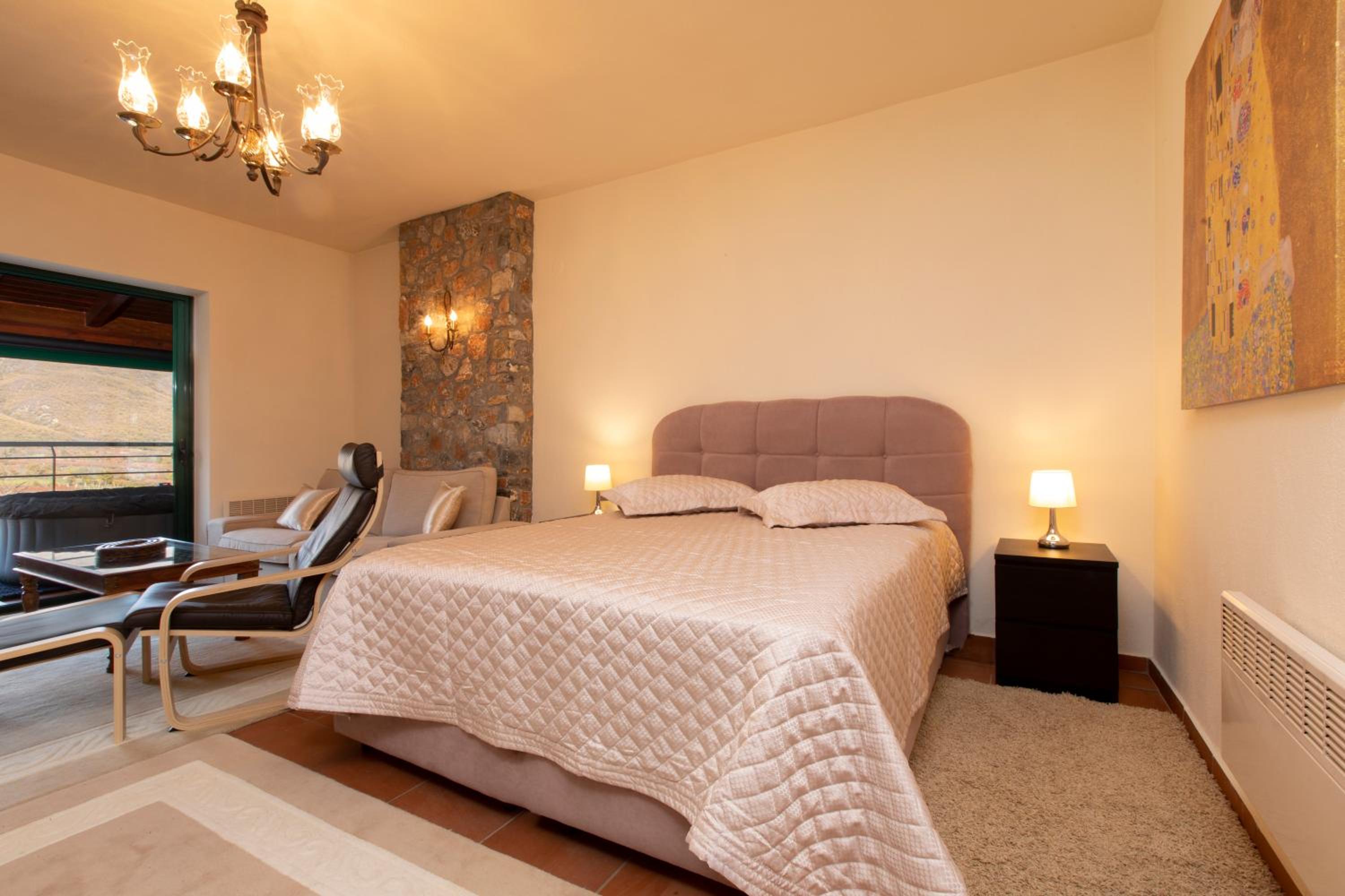 One-Bedroom Chalet photo 1