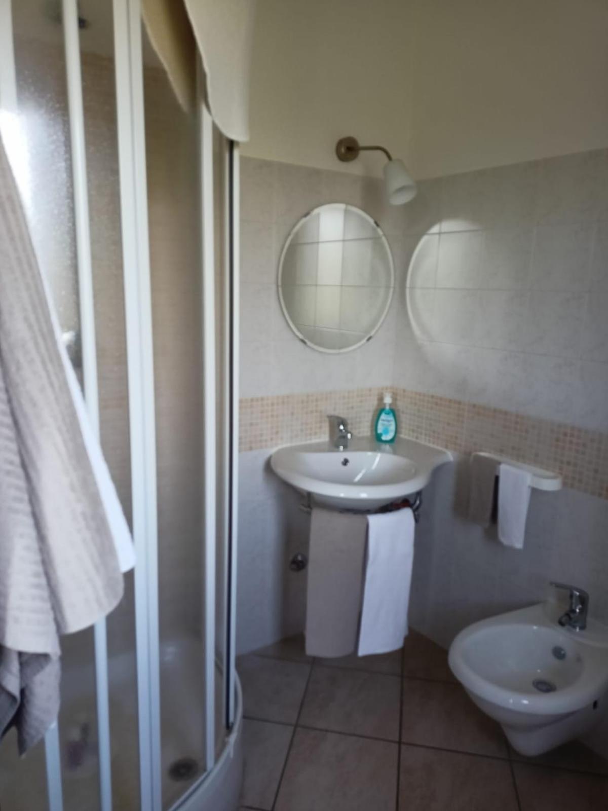 Triple Room with Balcony - Photo 4