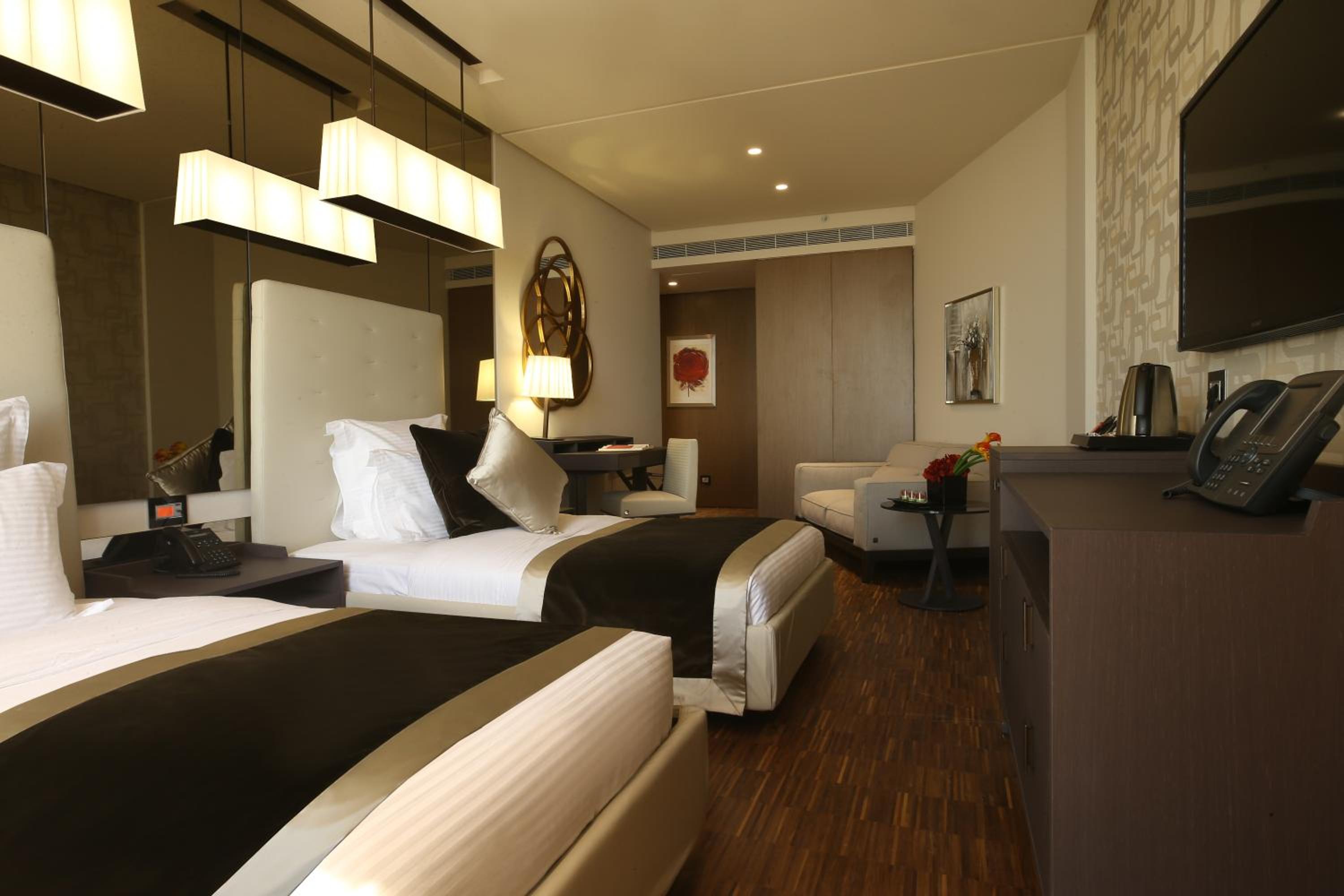 2 Bedroom Glory Family Sea View Suite  photo 2