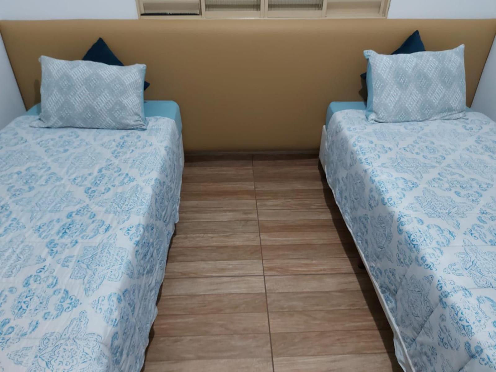 Twin Room with Shared Bathroom photo 2