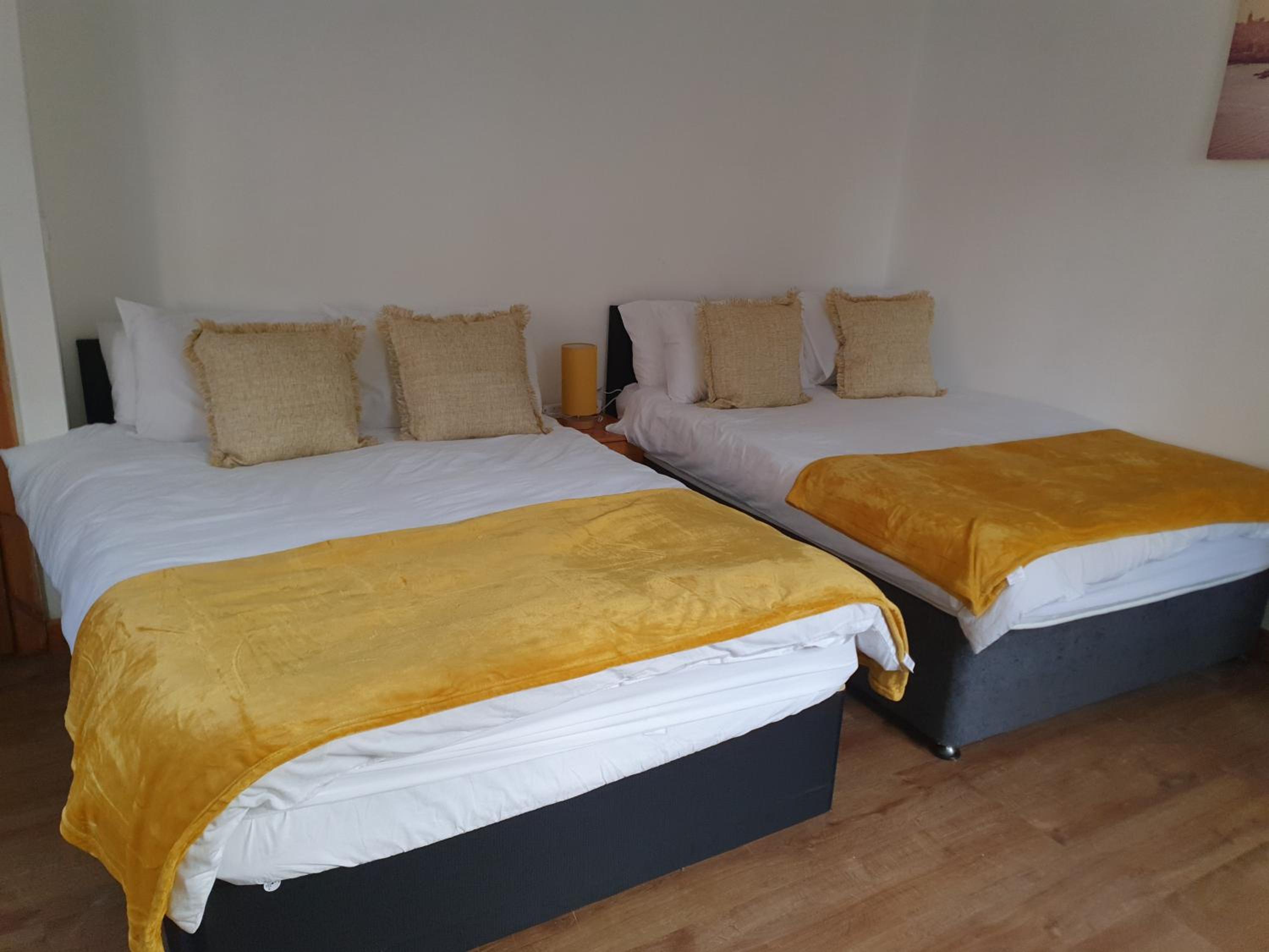 Double Room with Shared Toilet photo 2