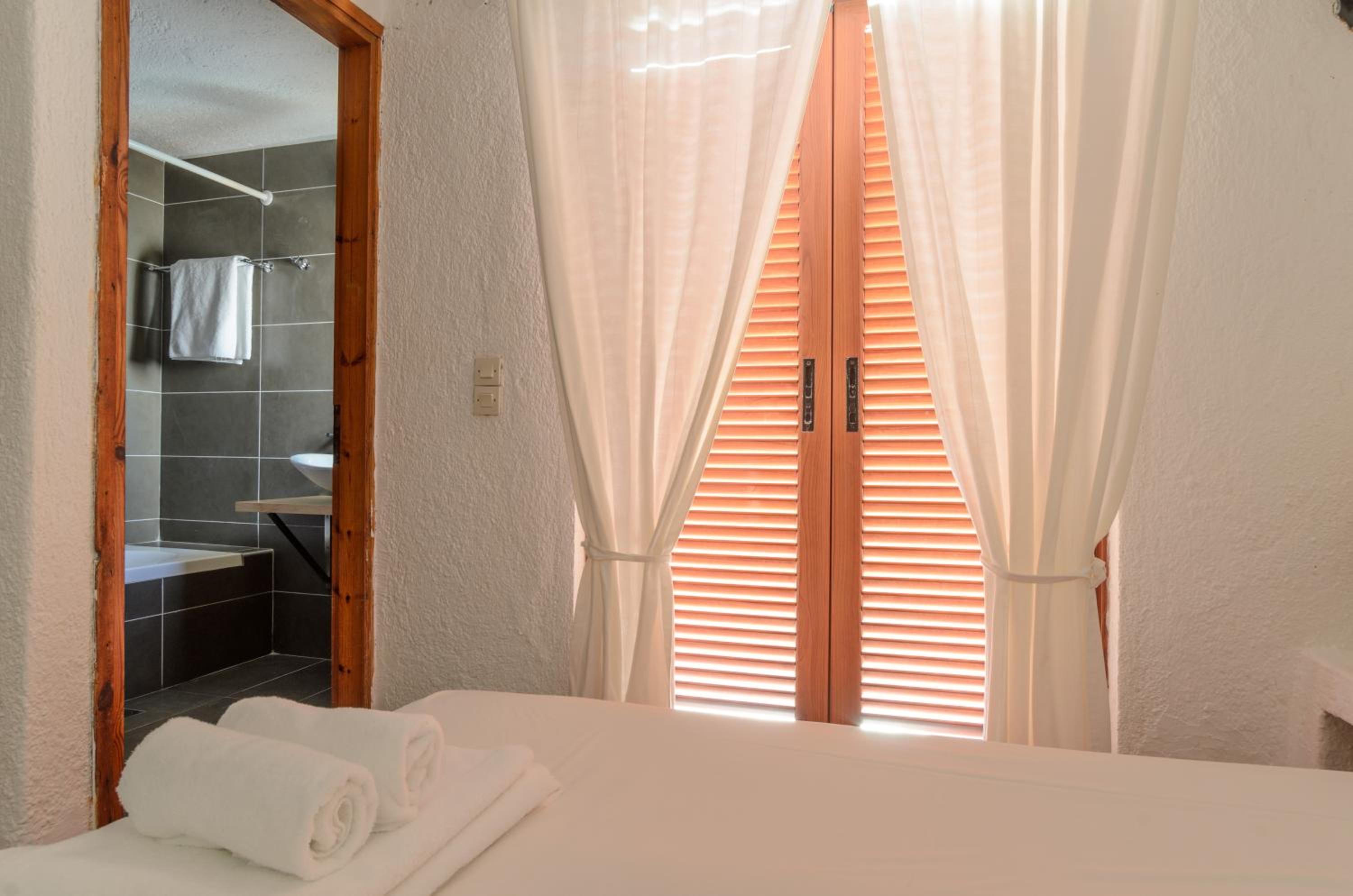 Two Bedroom Apartment Upper Floor With Sea View photo 3