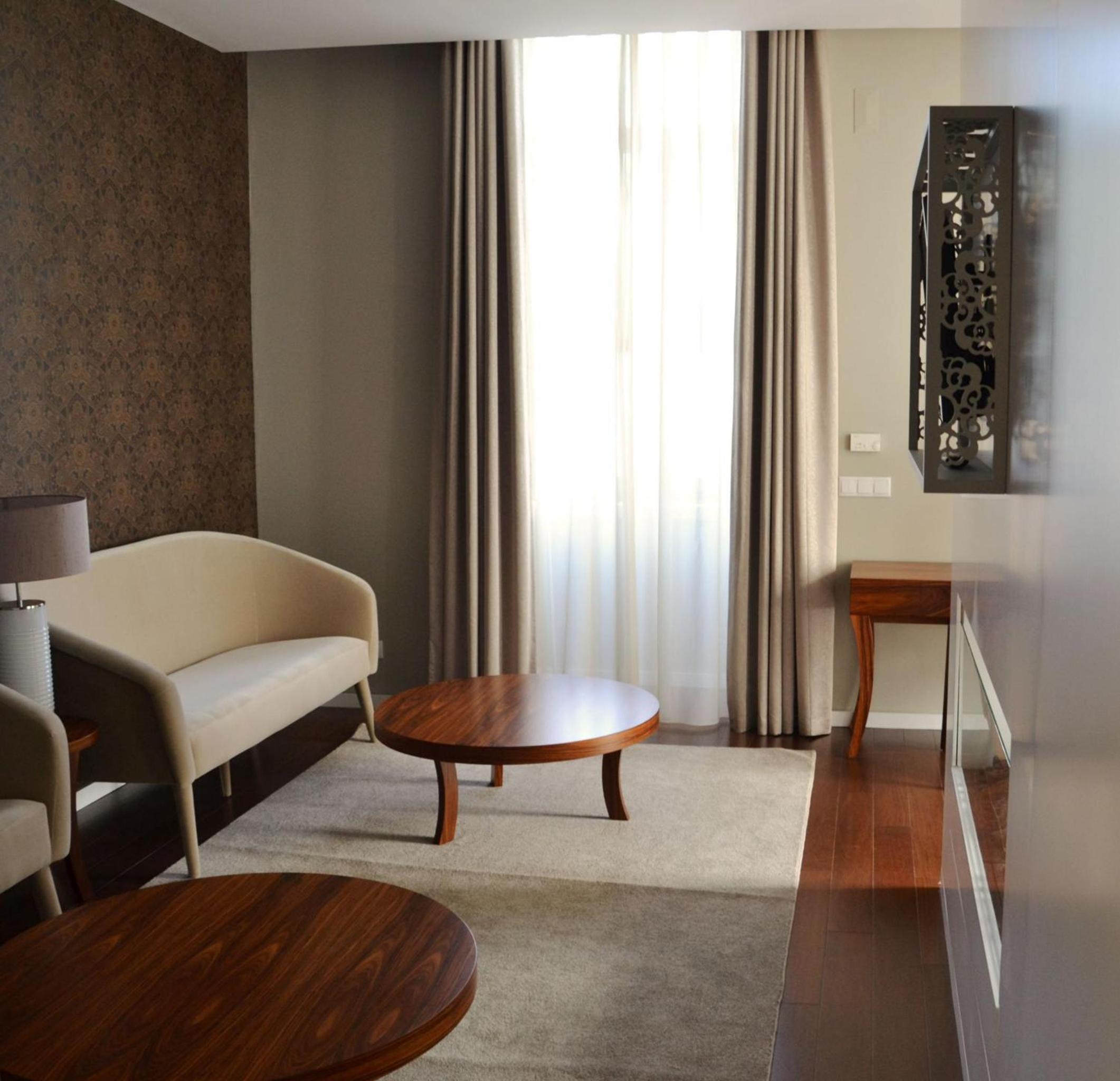Suite - Photo 6