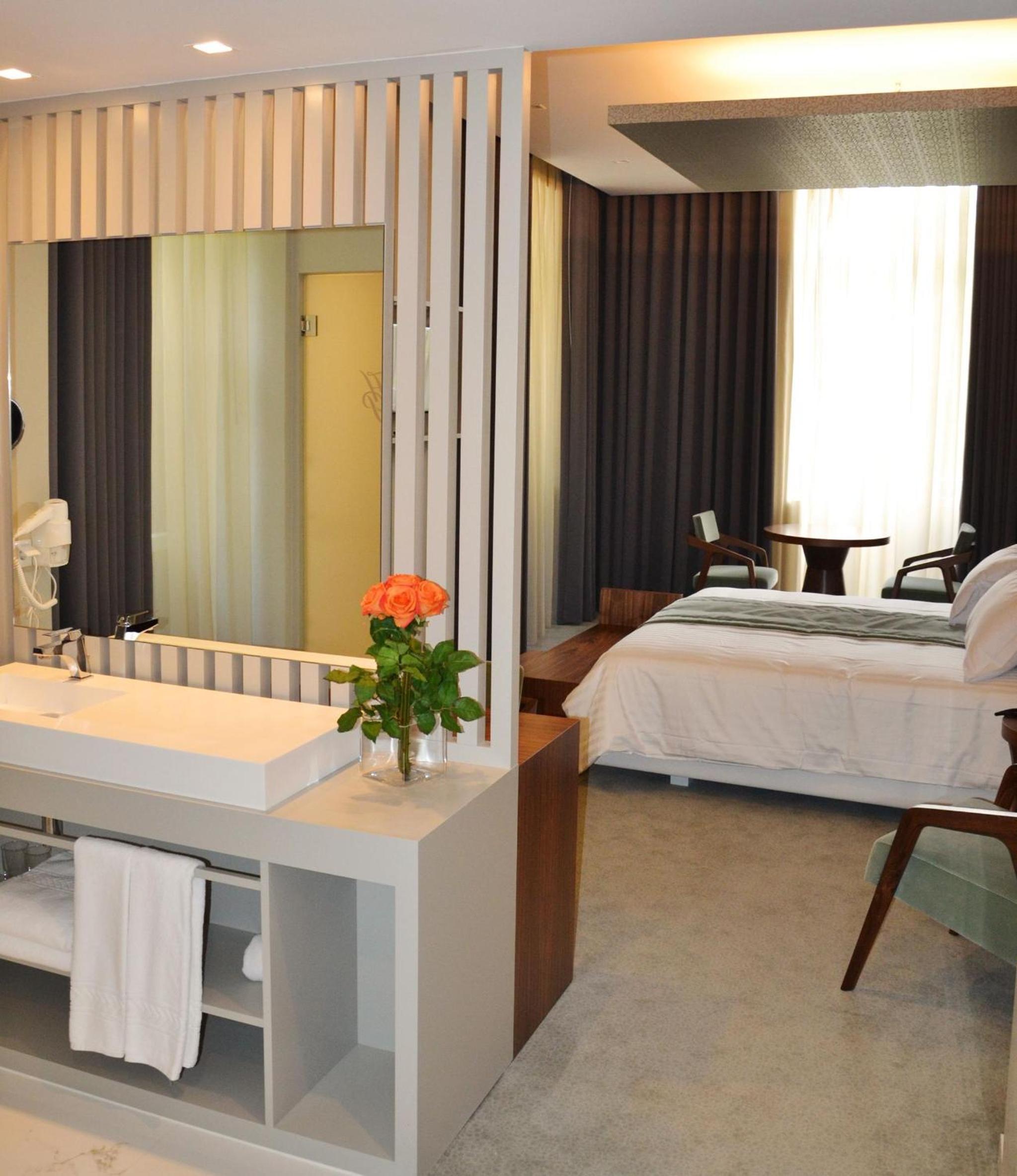 Double or Twin Room - Photo 1