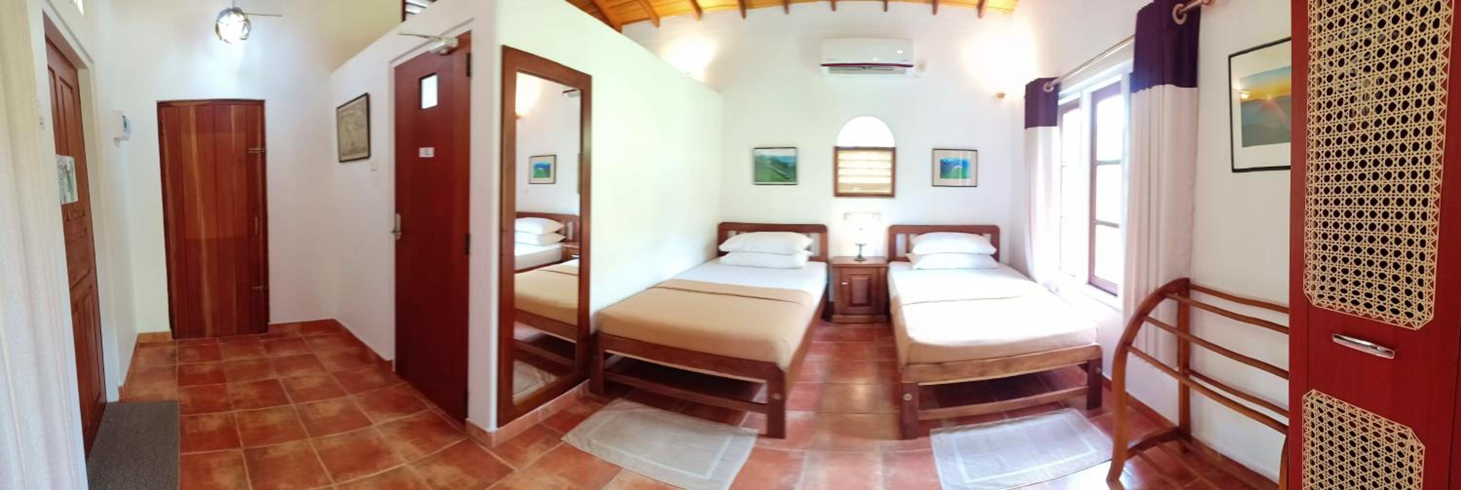 Deluxe Twin Room ( Cottage 07)