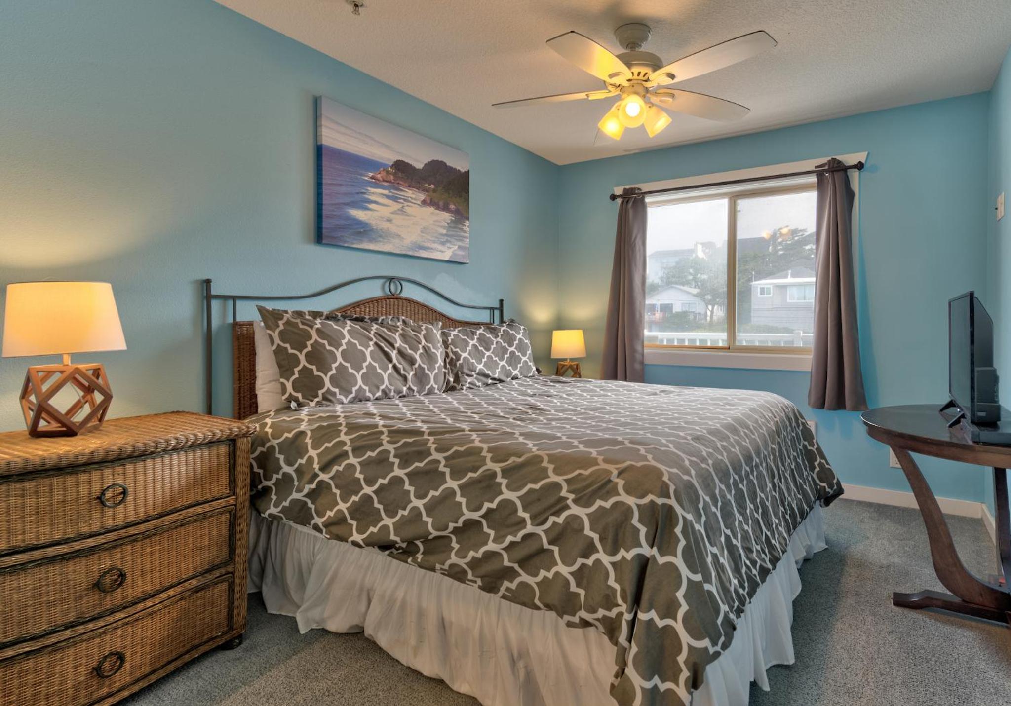 Oceanfront King Suite - Upper Floor