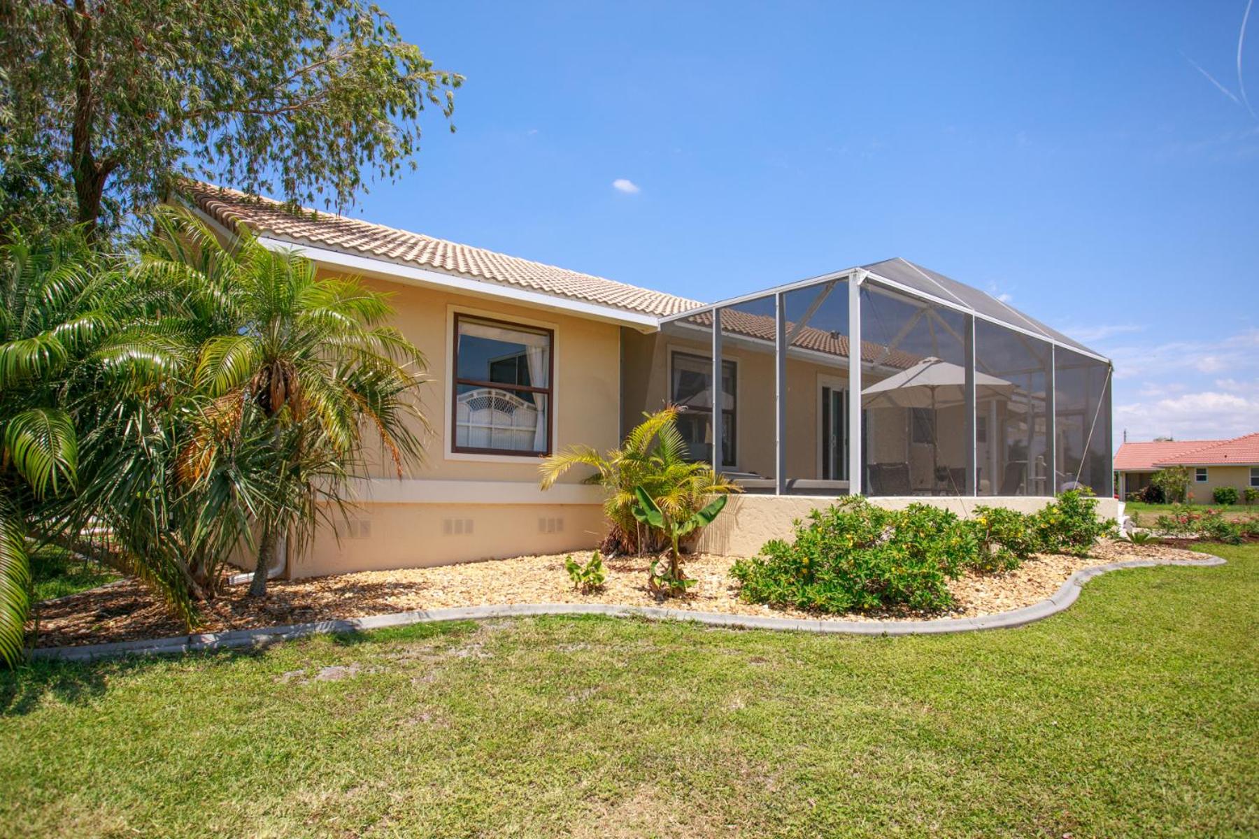Two-Bedroom House - Photo 21