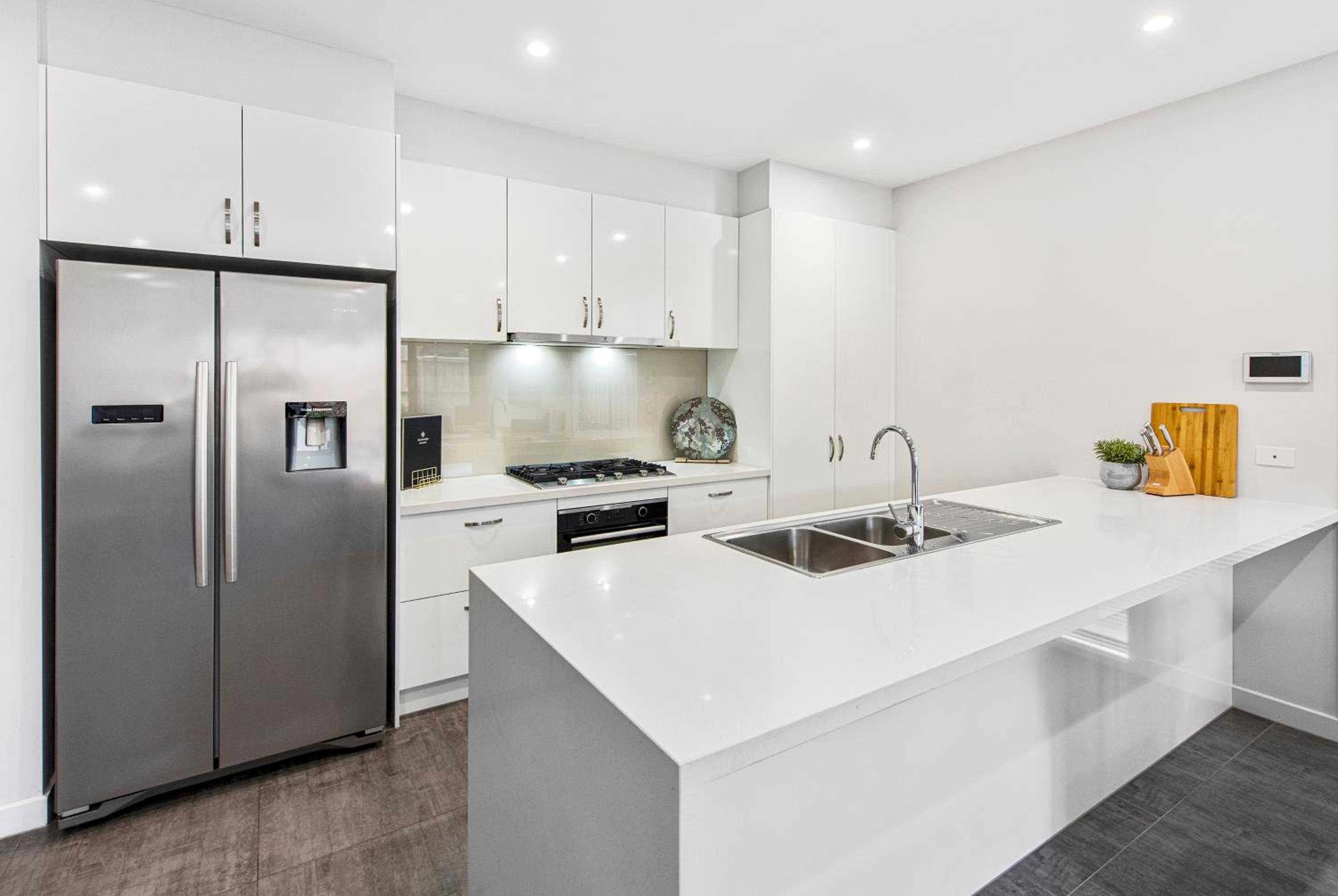 Three-Bedroom Townhouse - TKQSS