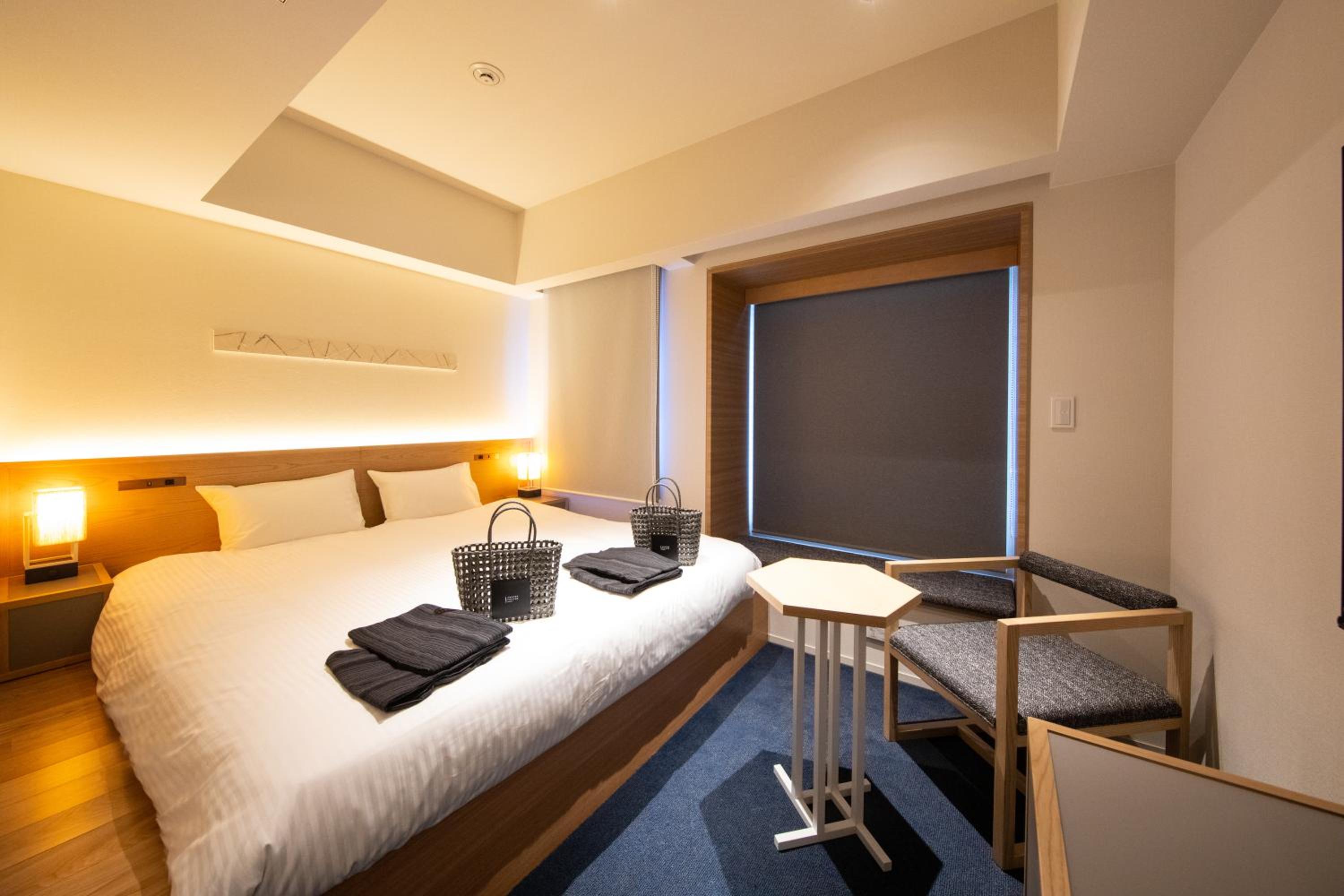 Standard King Room photo 2