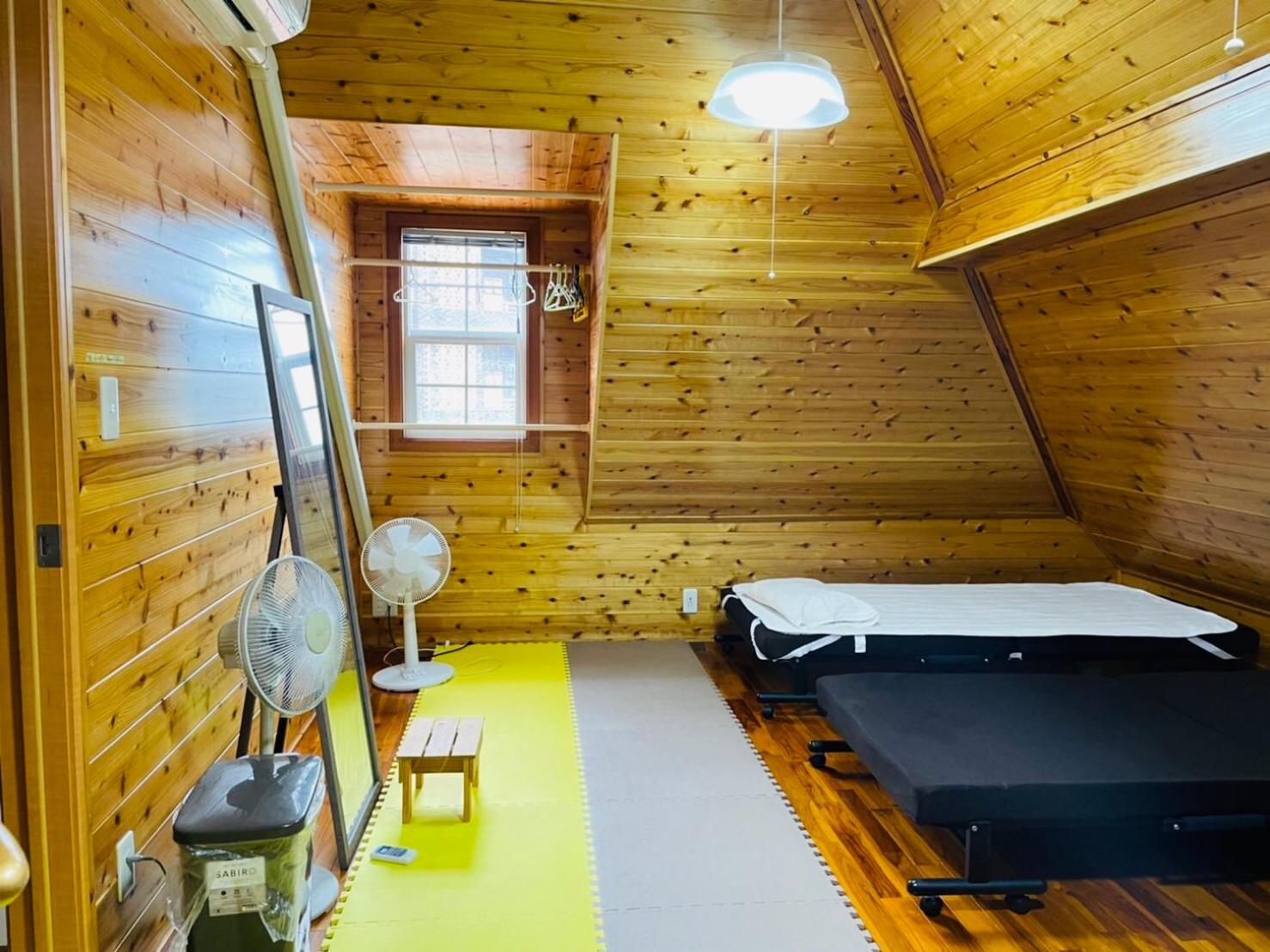 Single Bed in Male Dormitory Room photo 2