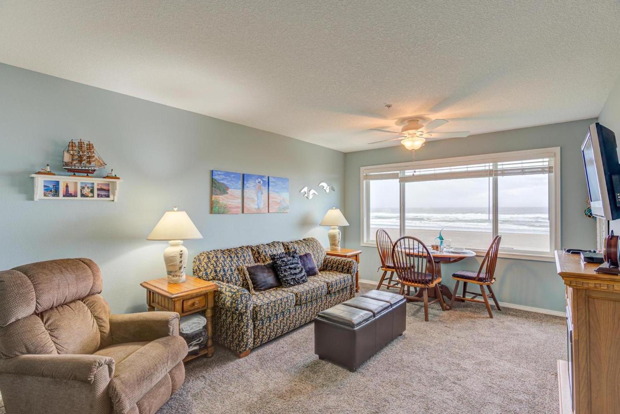 Oceanfront Condo - Upper Floor