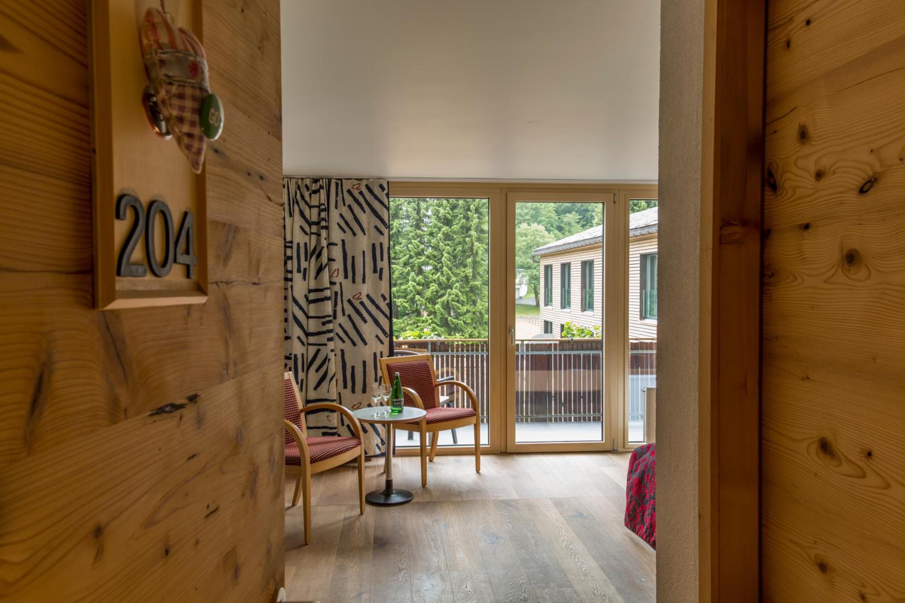 Premium Double Room - Photo 6