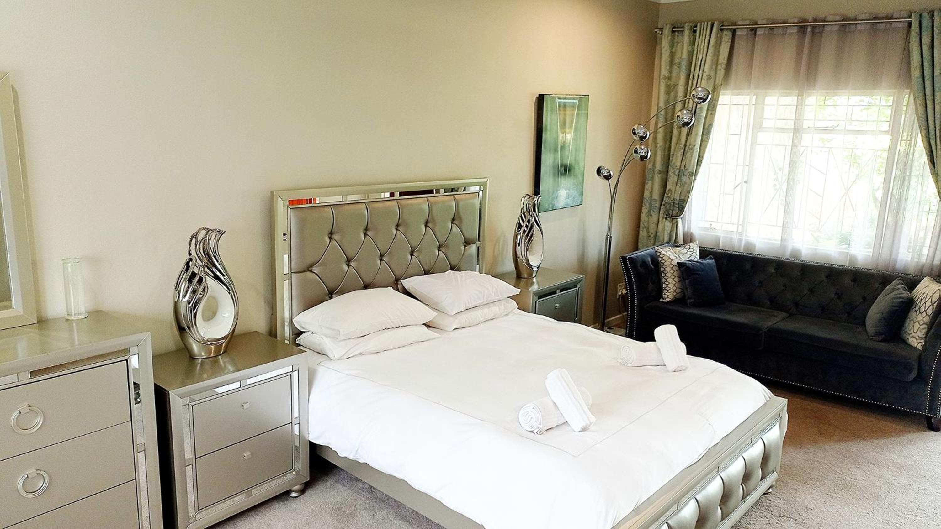Executive Suite photo 3