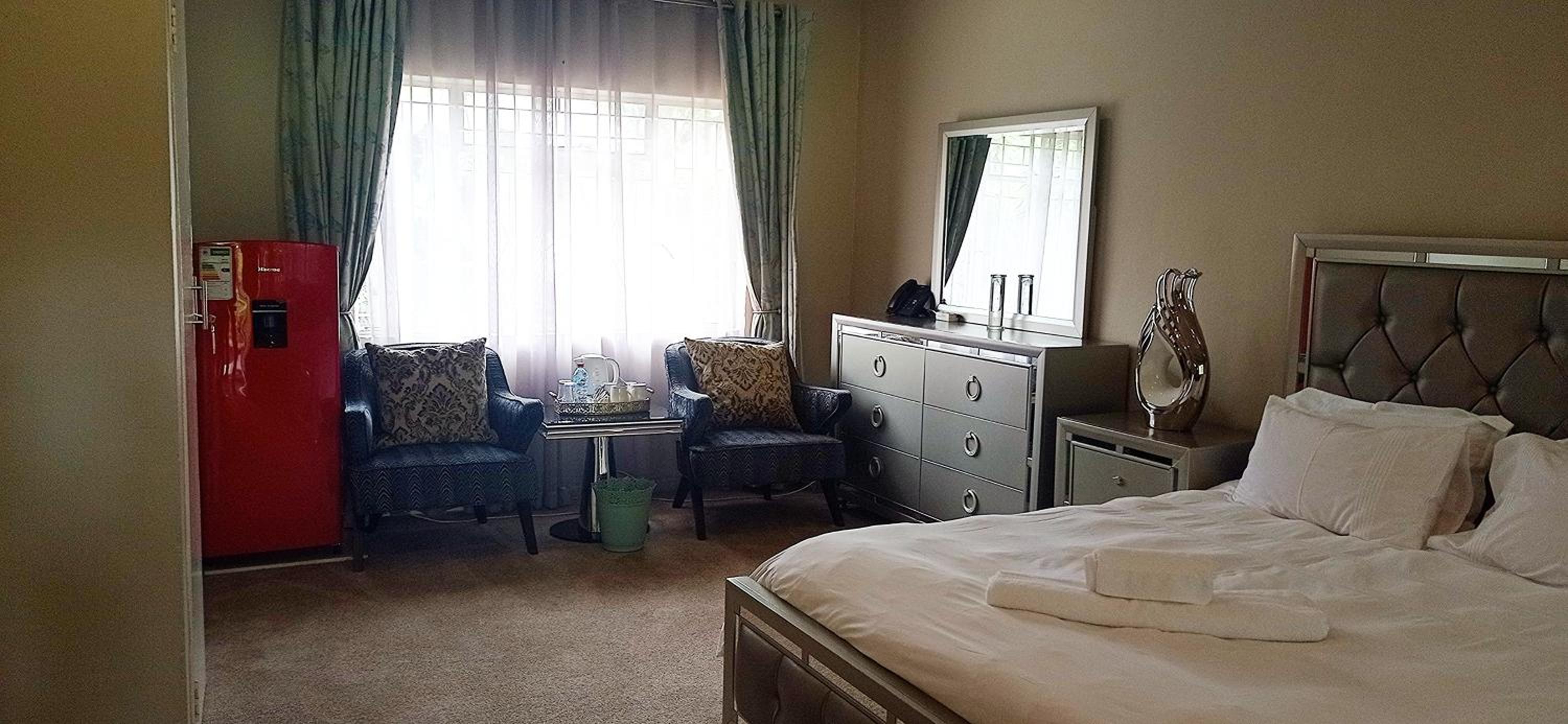 Executive Suite photo 2