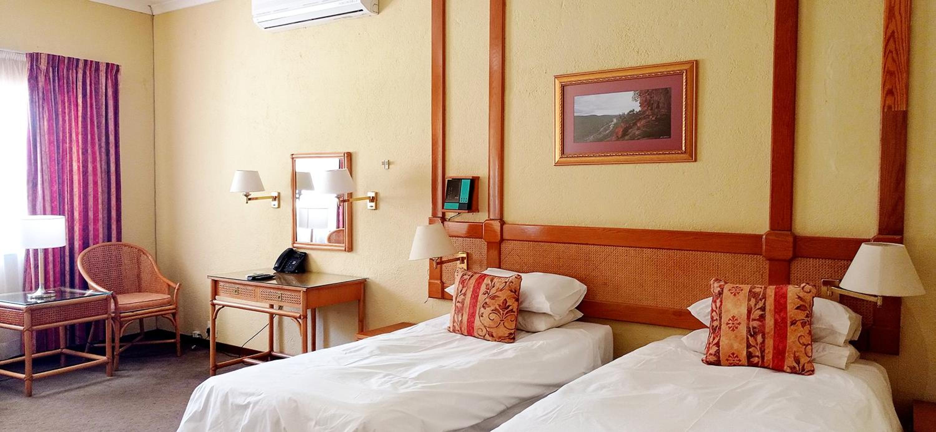 Double Room With Patio photo 2