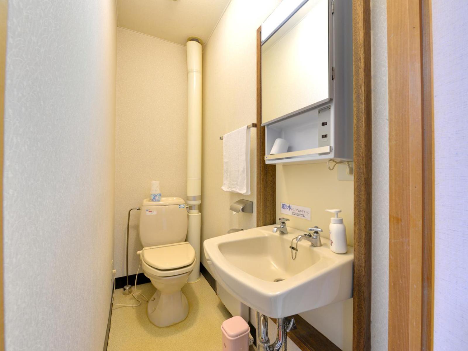 Standard Triple Room photo 3